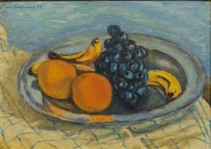 Hauptmann, Ivo (Erkner 1886 - Hamburg 1973). Fruits in a Bowl.