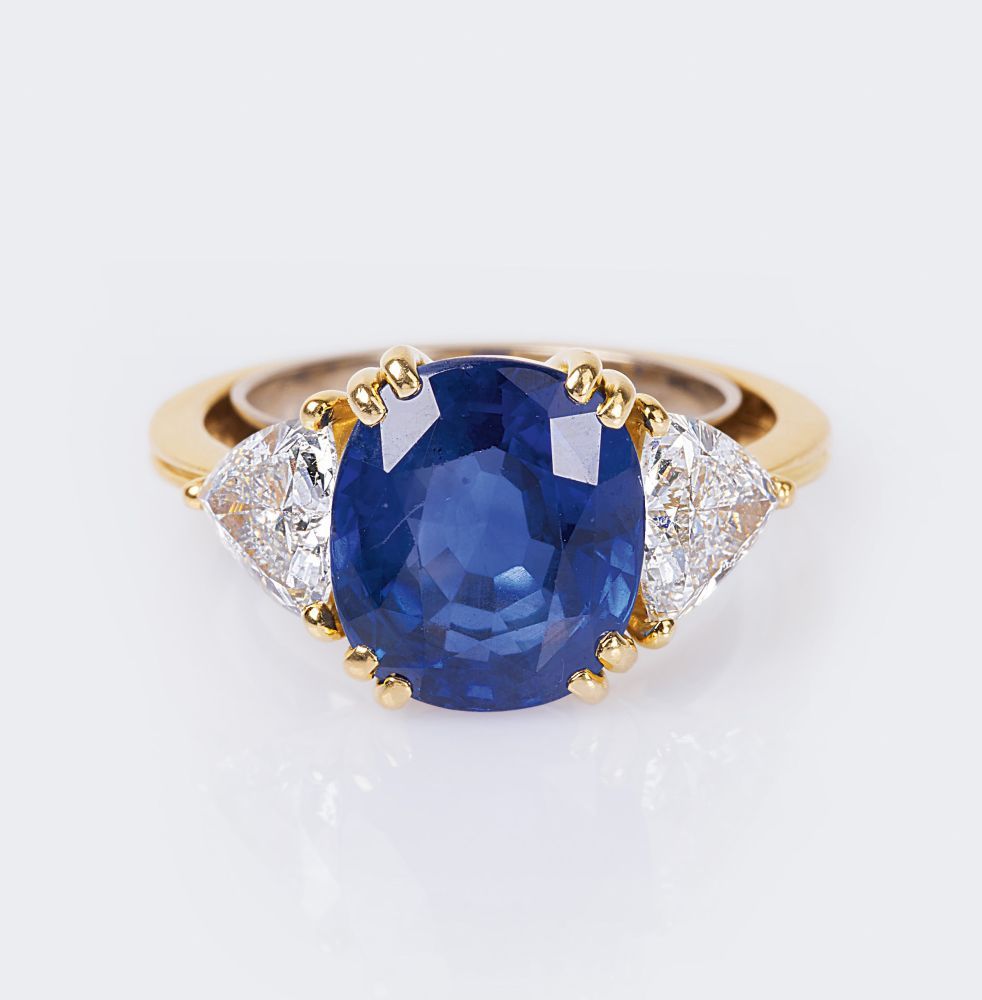 A very fine Diamond Ring with natural Ceylon Sapphire. - Image 3 of 4