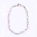 A fine, highcarat Diamond Necklace in Art-déco Style.