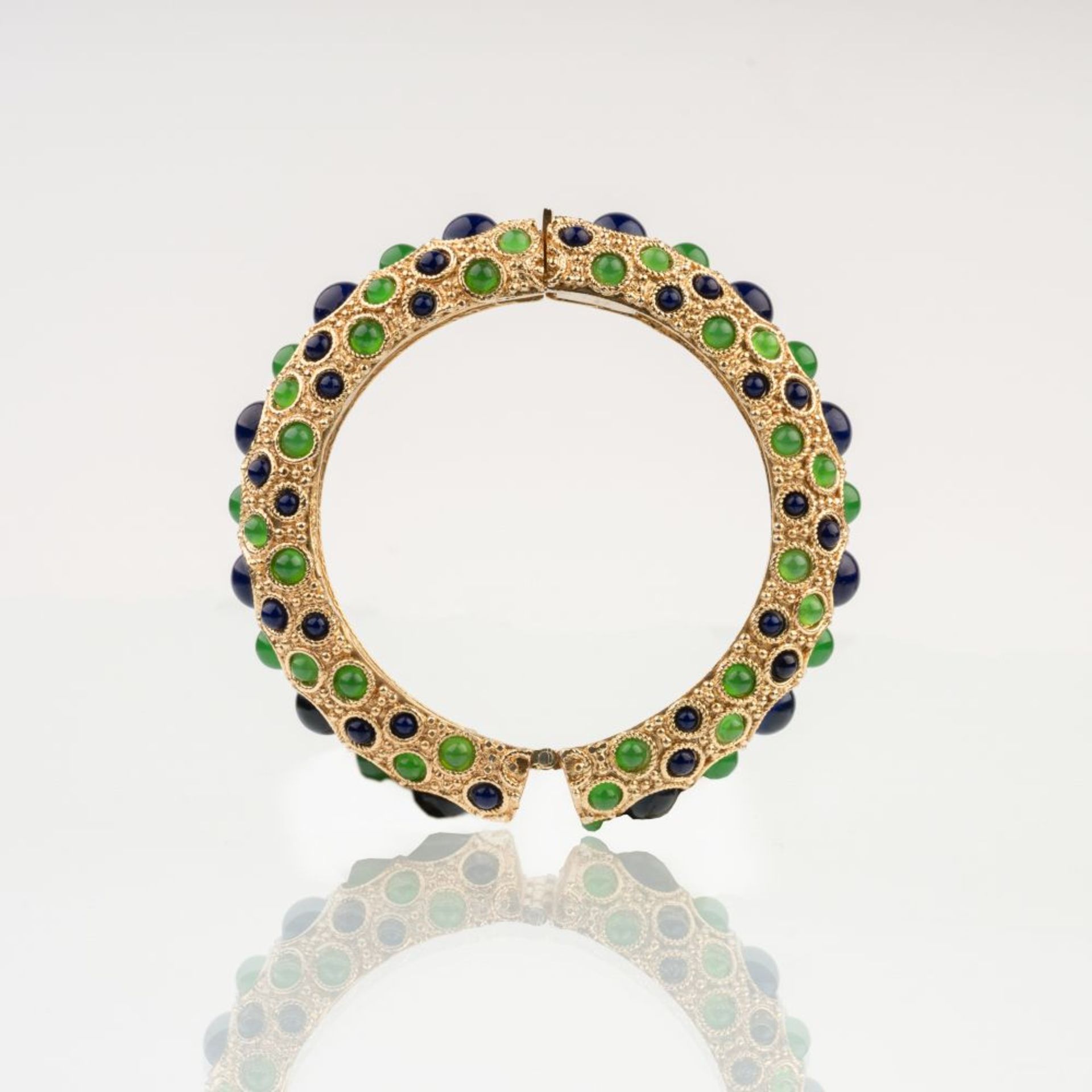 Dior, Christian. A Vintage Bangle Bracelet. - Image 2 of 2