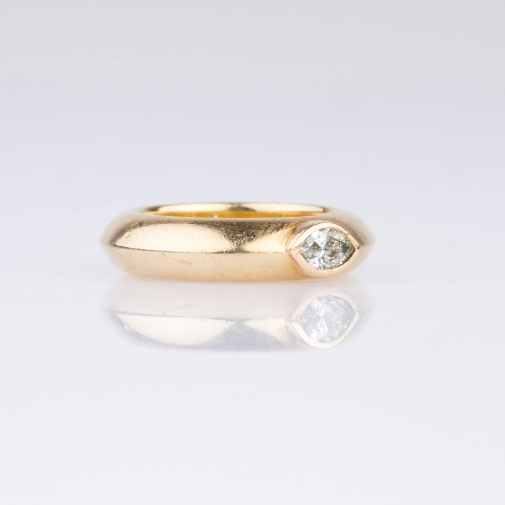 A Diamond Ring. - Image 2 of 2