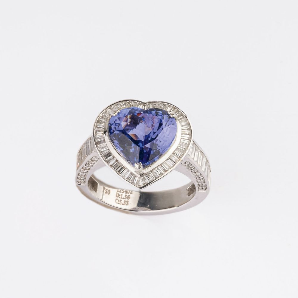 A fine Heart Tanzanite Diamond Ring. - Image 3 of 4