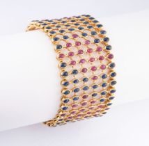 Außergewöhnliches, breites Rubin-Saphir-Armband.