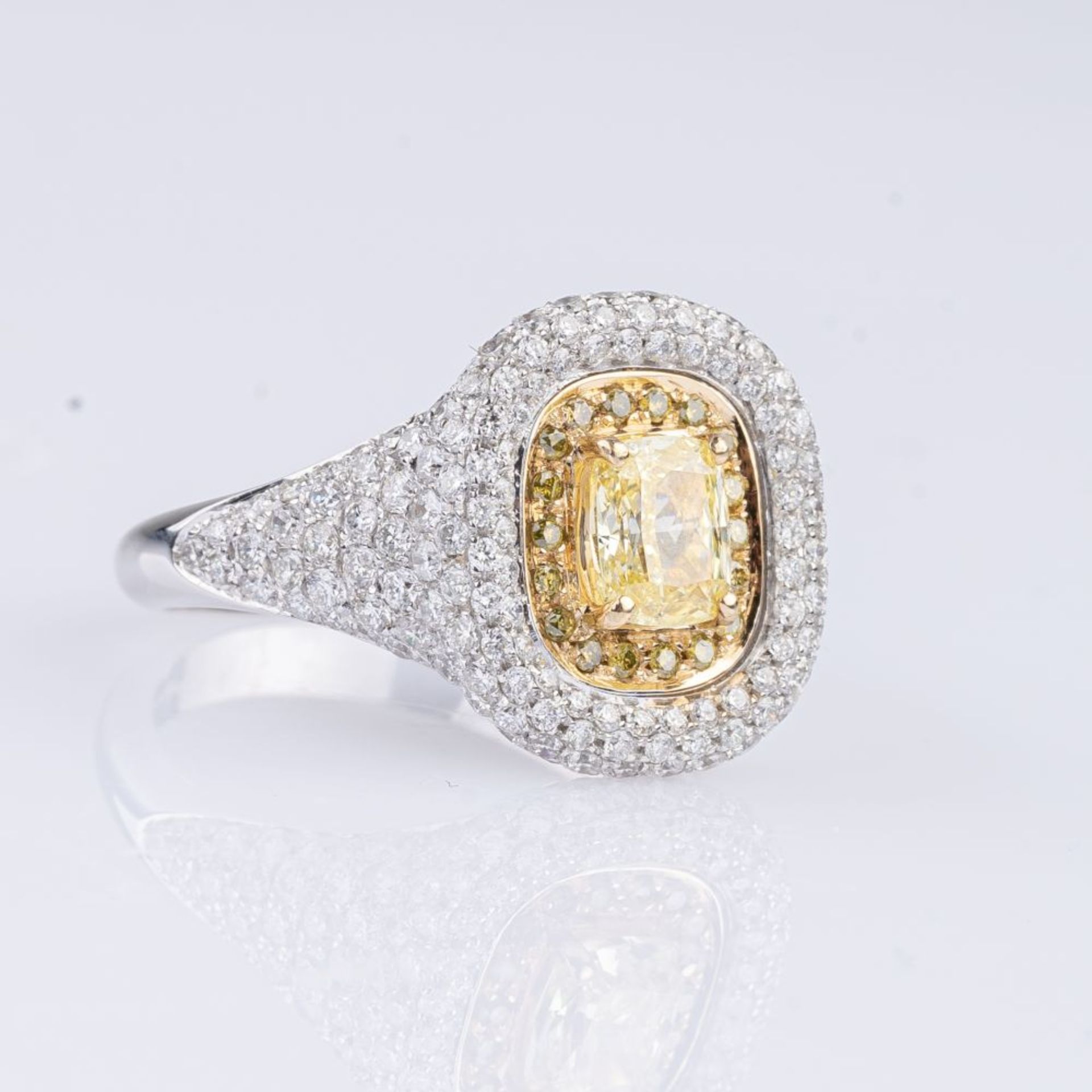 Fancy Diamant-Brillant-Ring. - Bild 2 aus 4