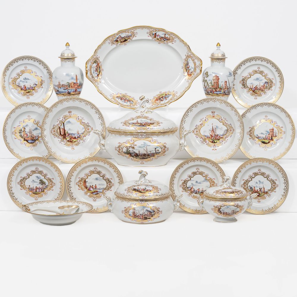 A Rare Dinner Service with fine Kauffahrtei Scenes for 6 Persons.