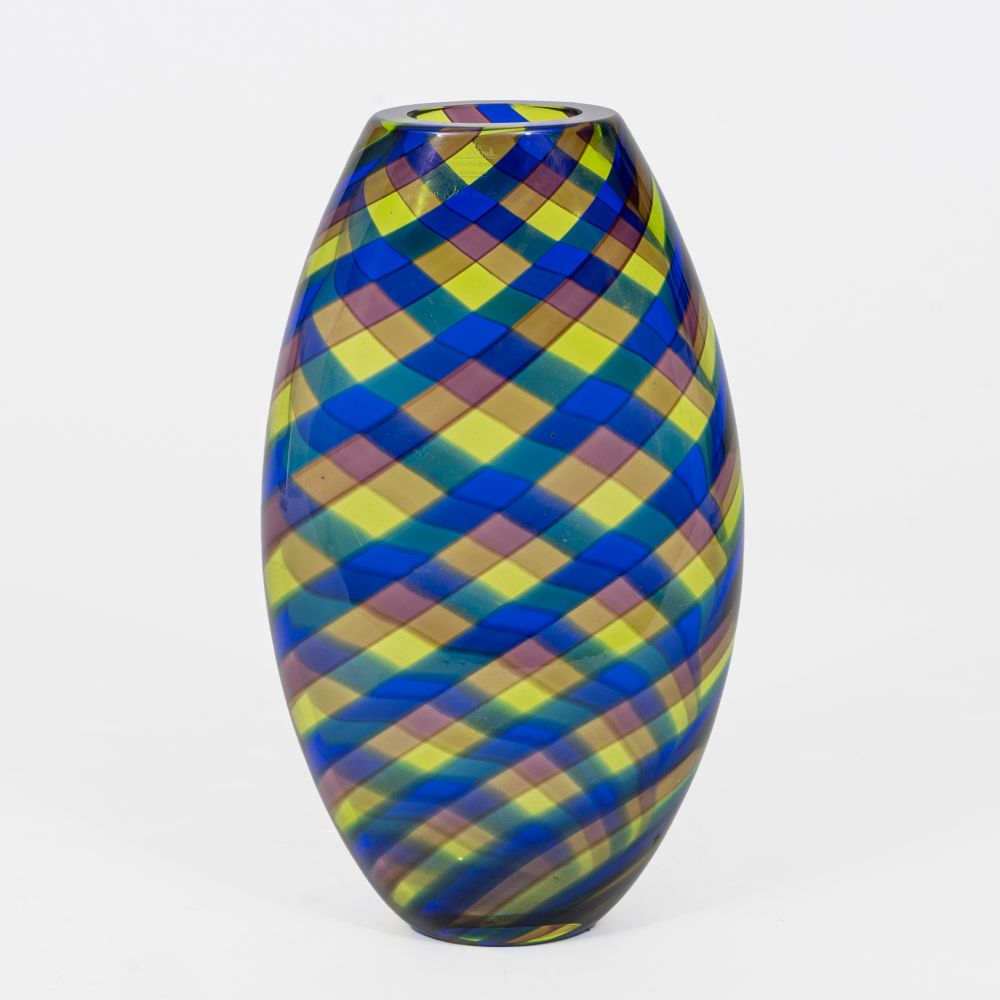 Santillana, Laura de (Venedig 1955 - 2019). A Vase for Rosenthal studio-line.