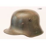 Stahlhelm M16