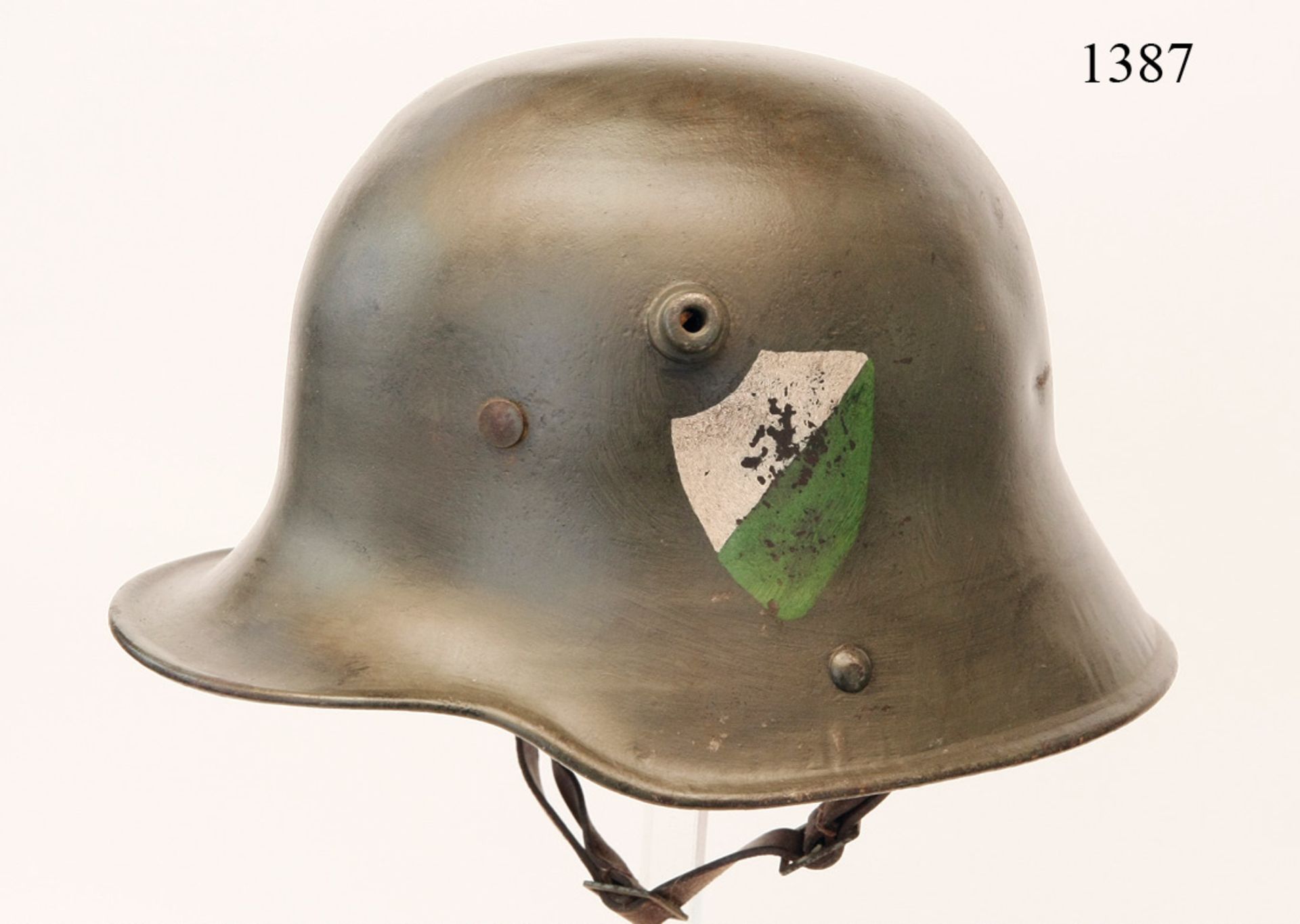 Stahlhelm M16