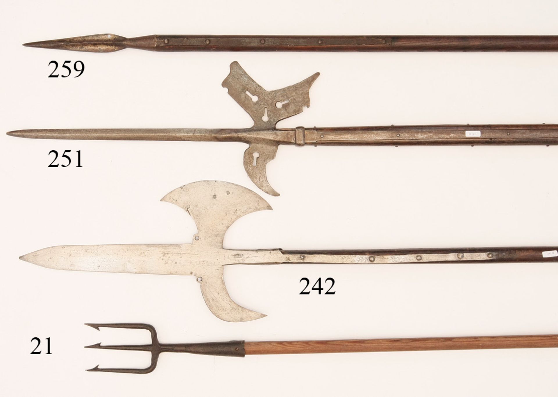 Helmbarte, Kurzgewehr, um 1700