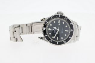 Rolex Submariner 5513 Automatic with Box Circa 1981