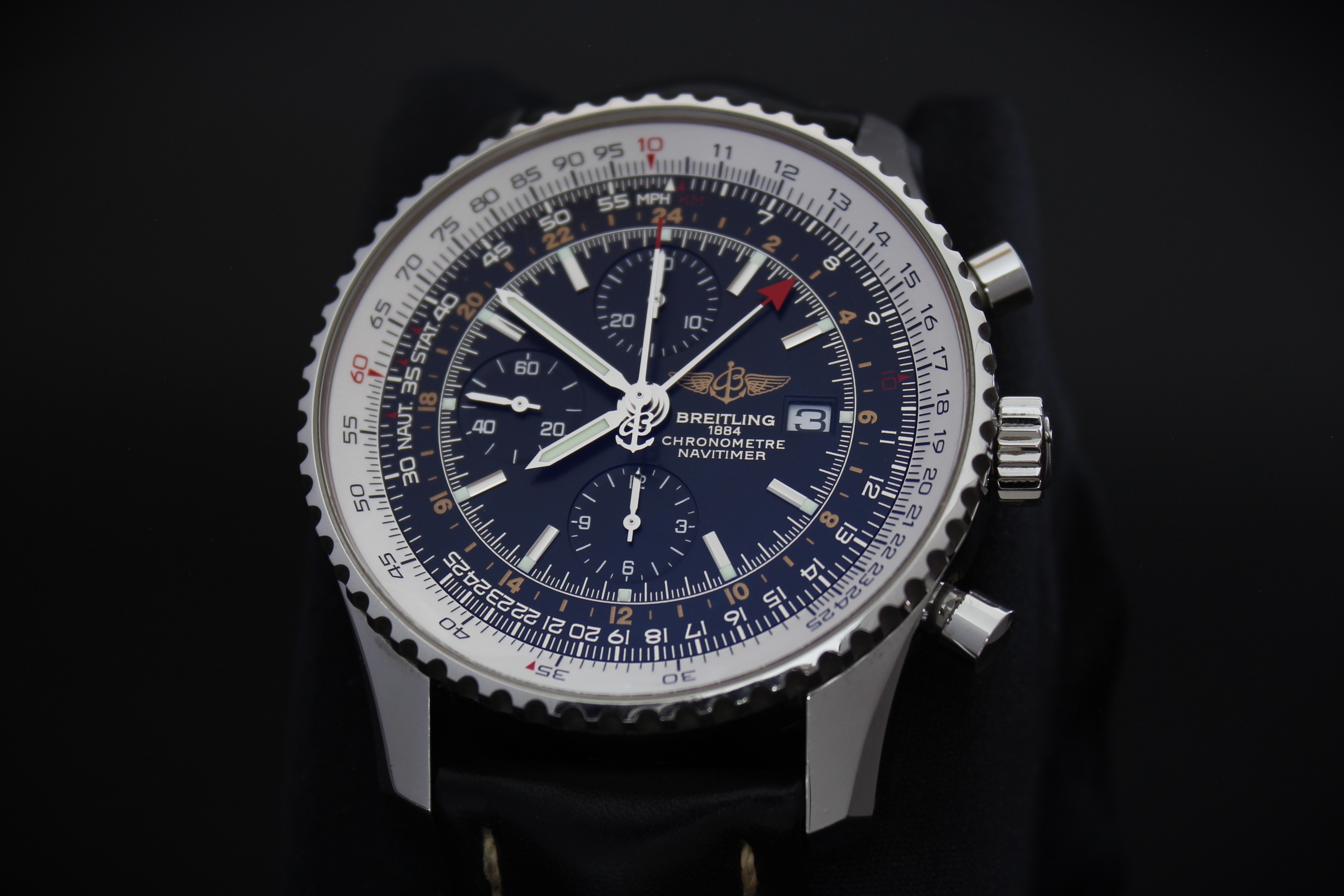 Breitling Navitimer World GMT Automatic with box - Image 7 of 28