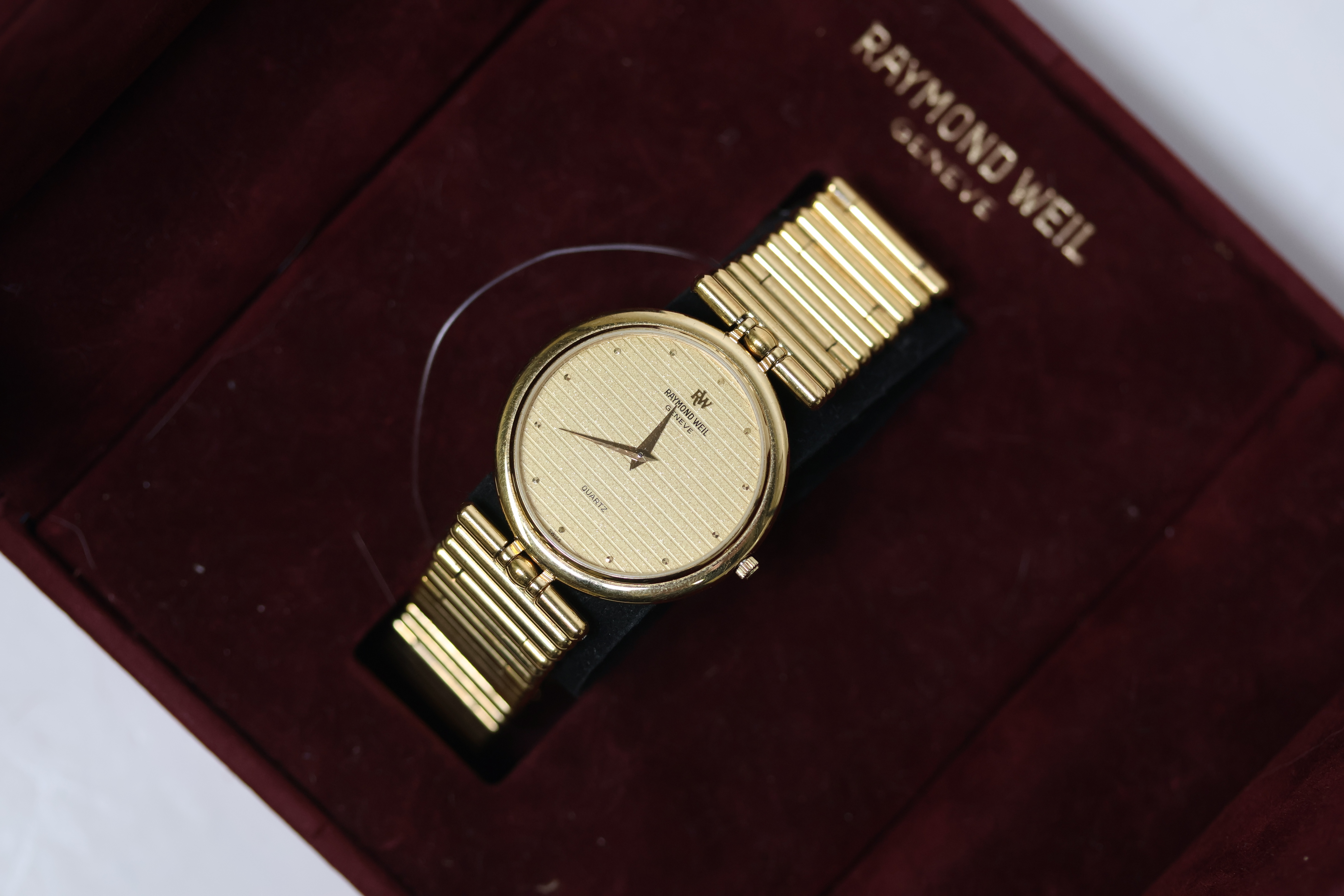 Vintage Raymond Weil Quartz with box