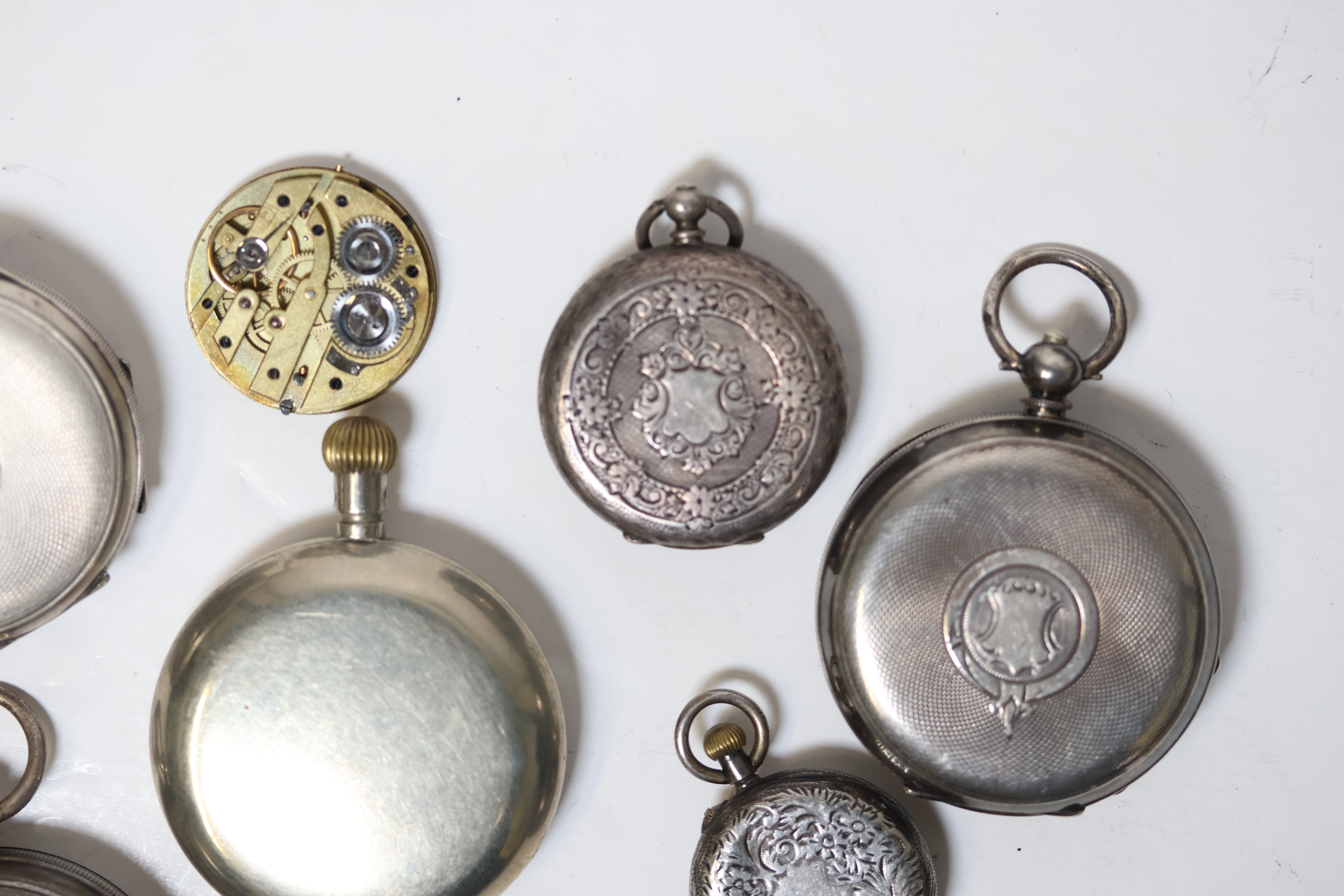 ***TO BE SOLD WITHOUT RESERVE*** ***AS FOUND*** JOB LOT OF SILVER POCKET WATCHES, CASES AND - Image 8 of 10