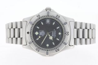 Tag Heuer 2000 Date Quartz