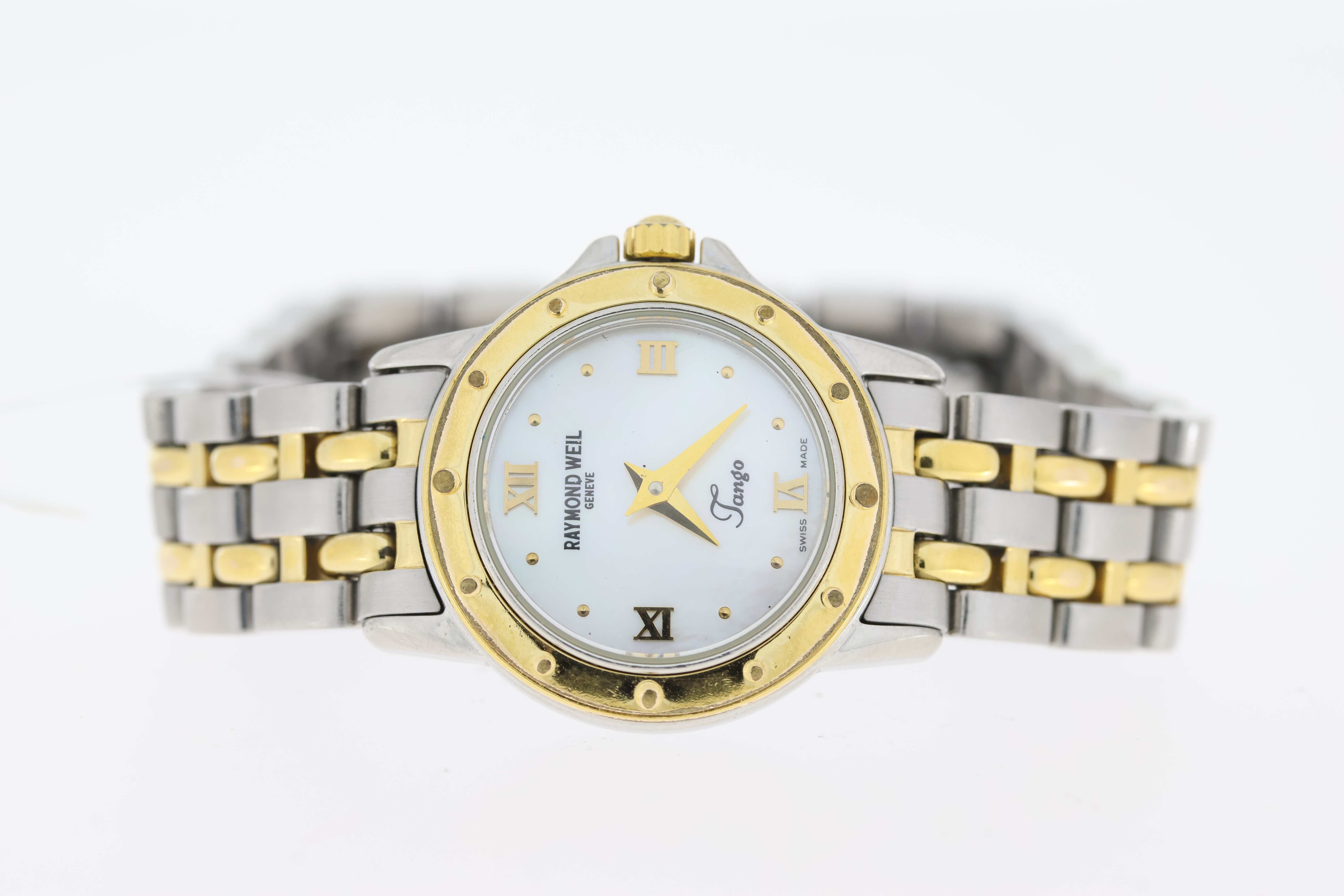 Brand: Ladies Raymond Weil Model Name: Tango Reference: 5860 Movement: Quartz Box: Yes Papers: Yes - Image 2 of 3