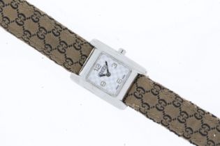 Brand: Ladies Gucci Movement: Quartz Dial shape: Square Dial colour: White Dial features: Silver