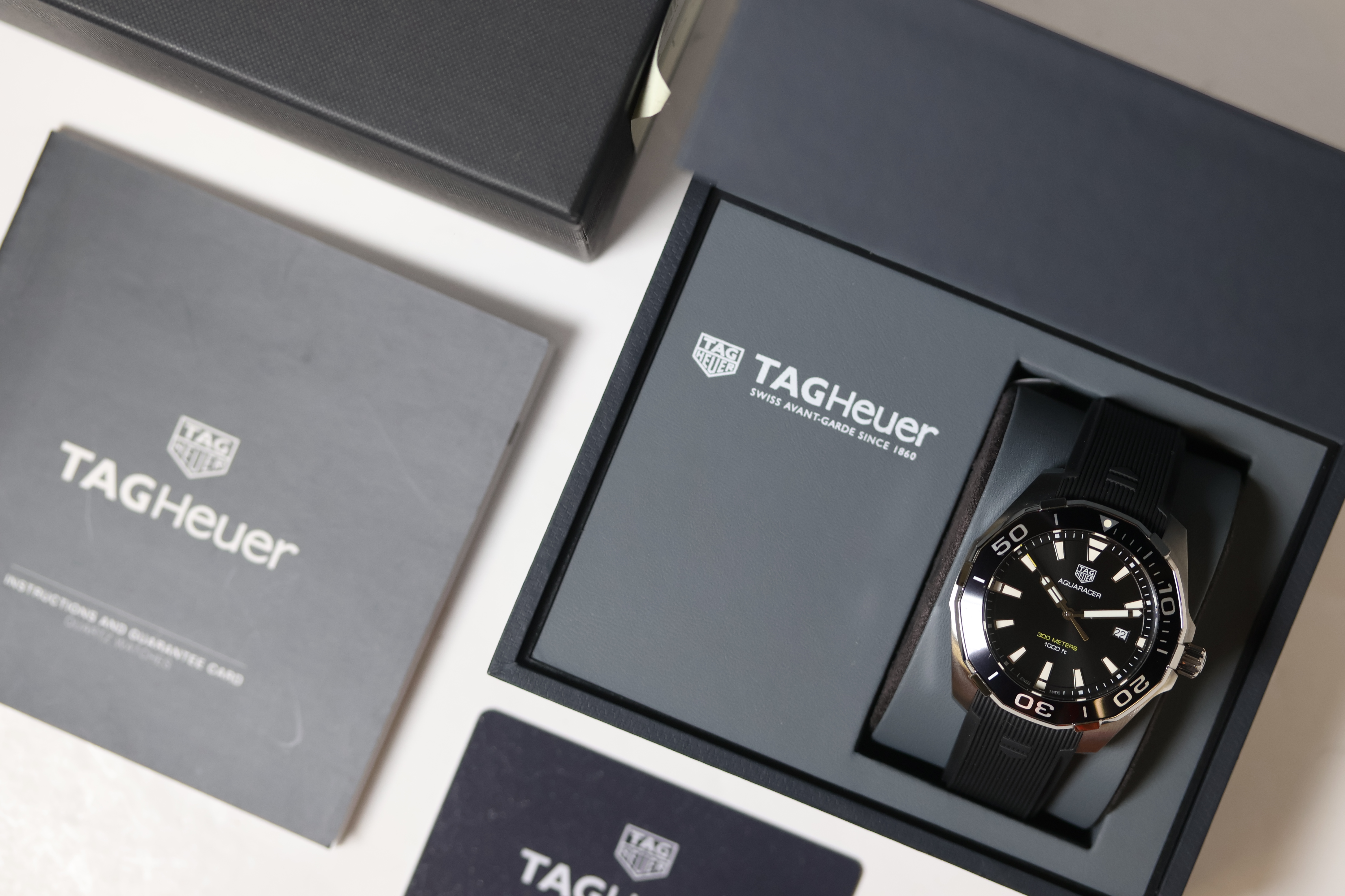 Tag Heuer Aquaracer Quartz with Box and Papers 2021