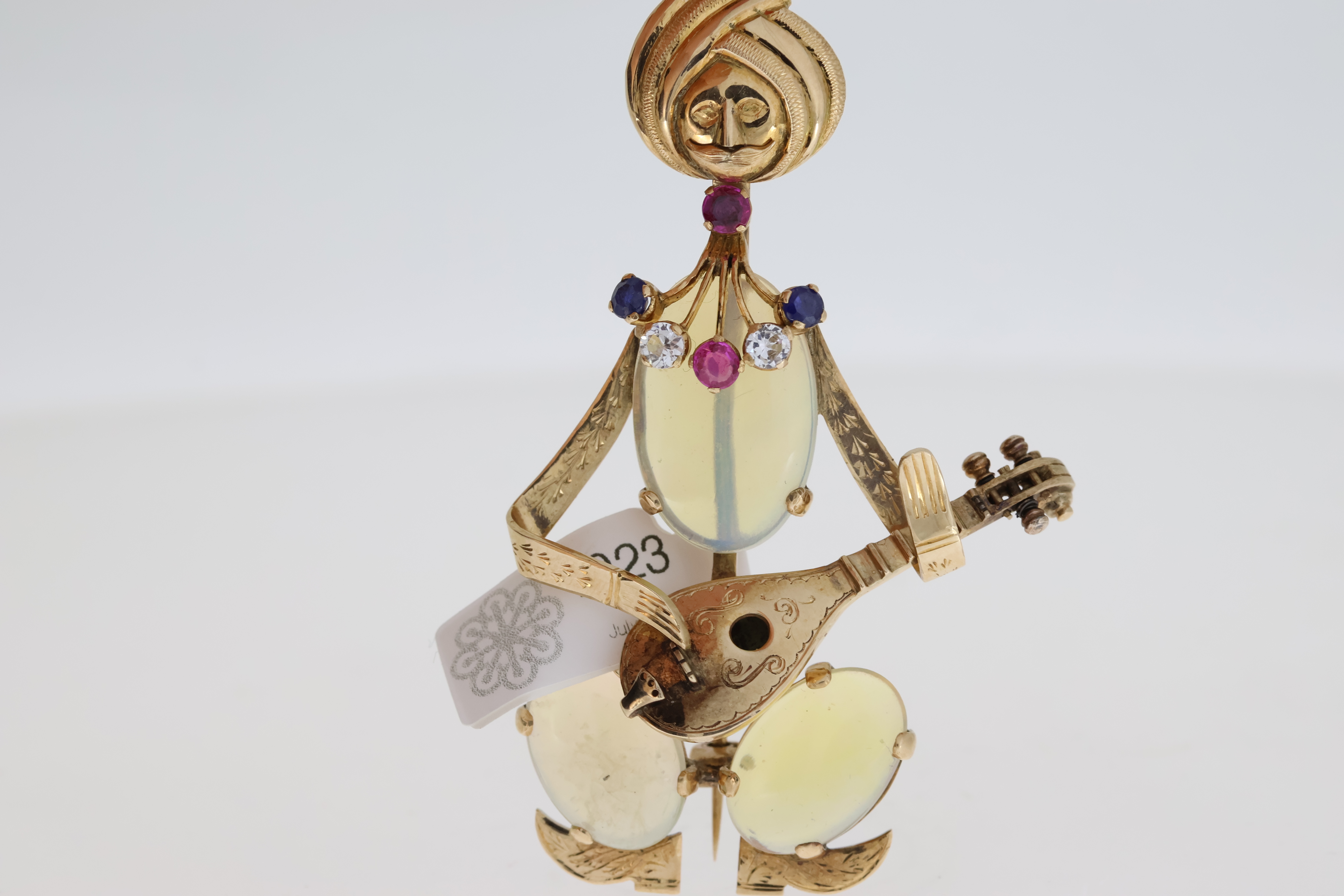 Opal and Gem Set Asian Musician Novelty Brooch, large cabochon opals, set with Rubies, Sapphires and - Image 3 of 3