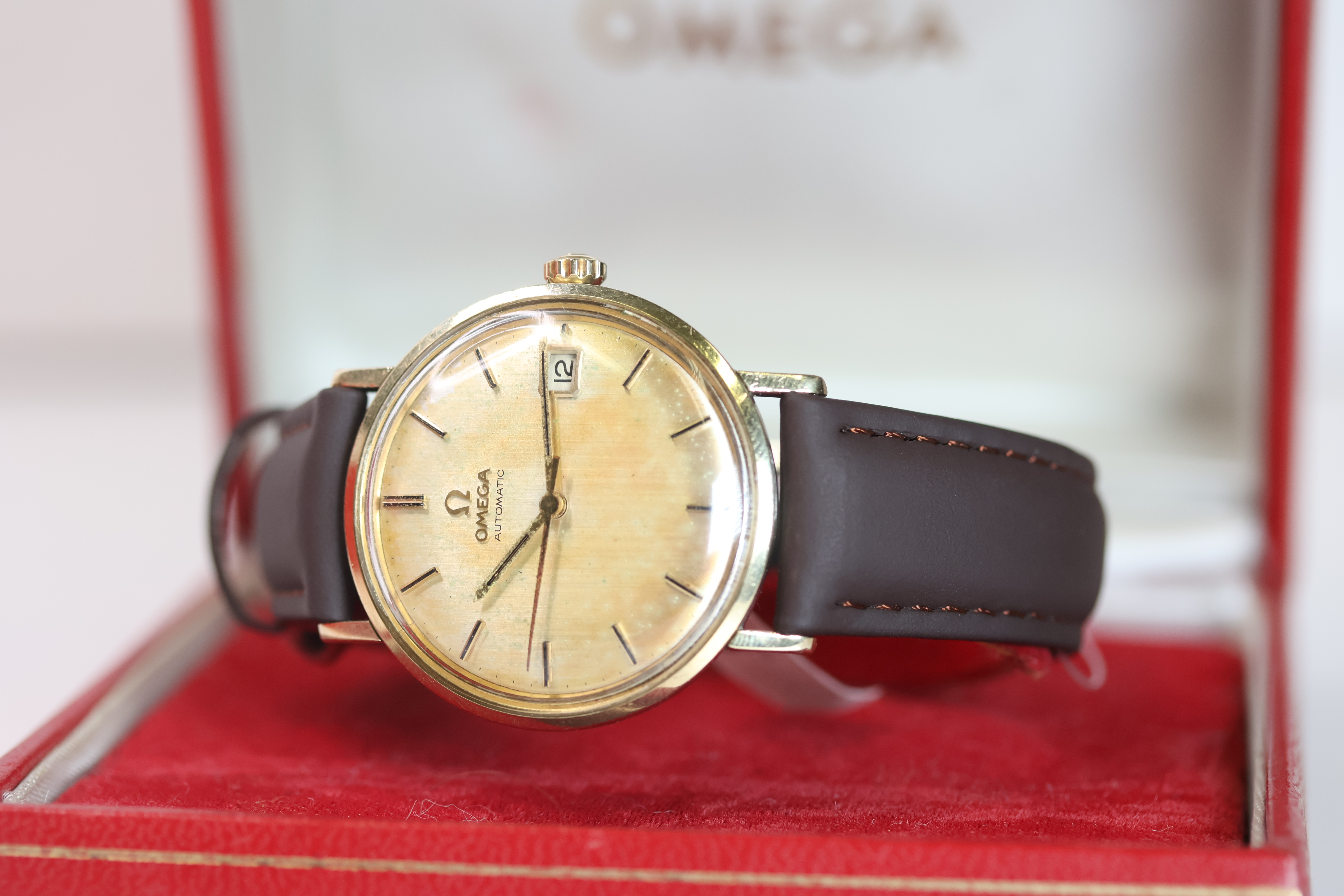 Vintage Omega Date Automatic with box - Image 2 of 5