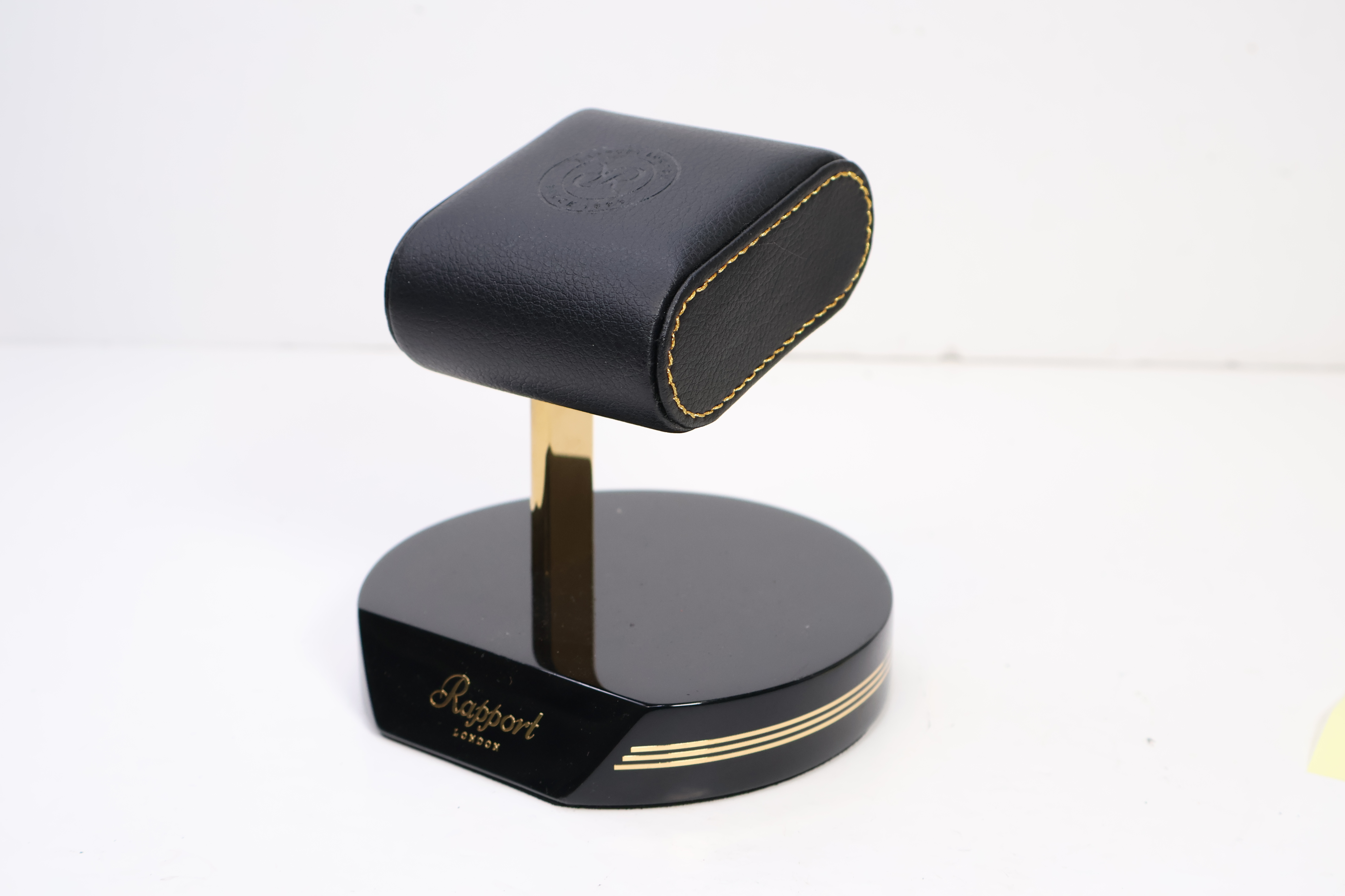*To Be Sold Without Reserve* Rapport Watch stand