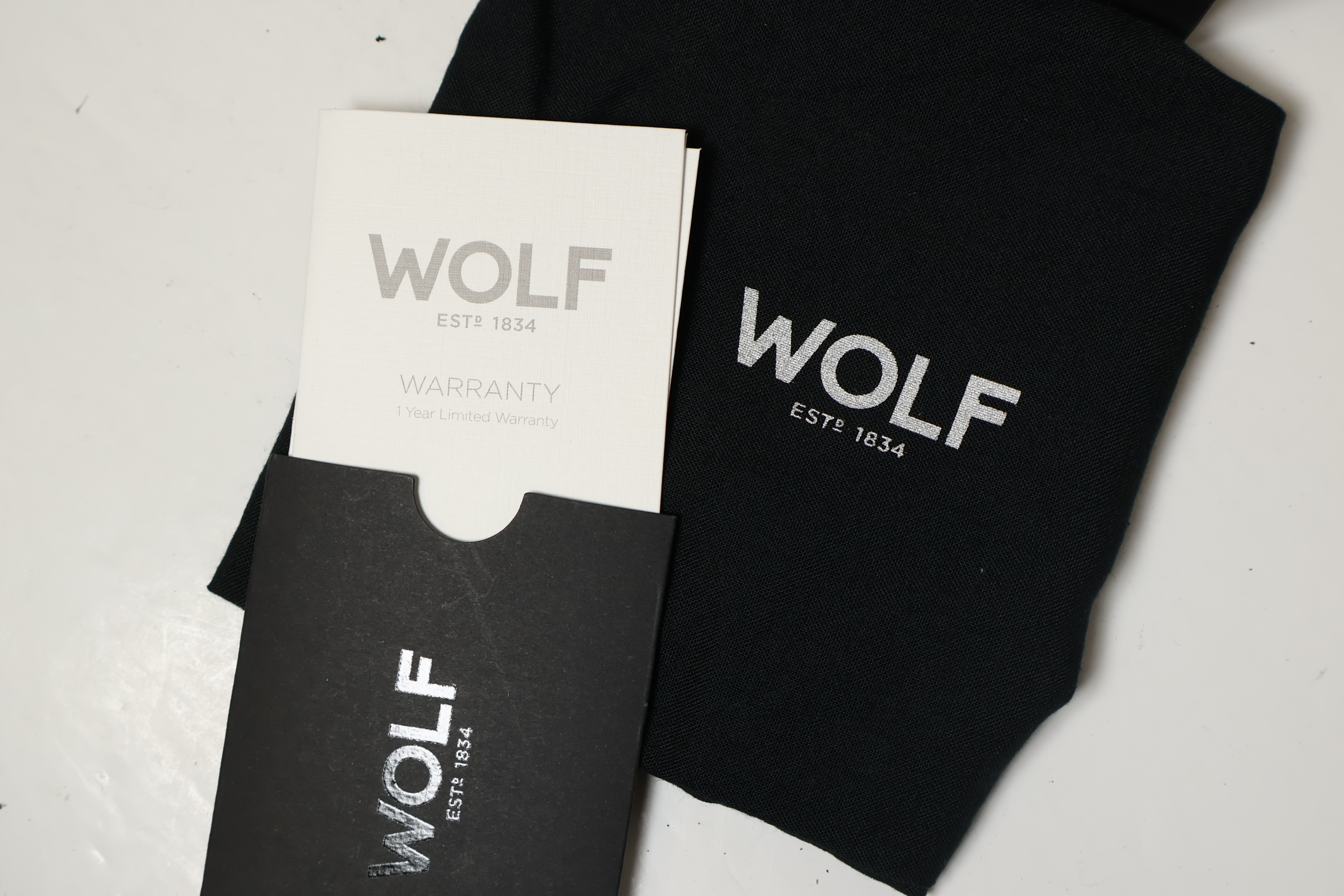 *To Be Sold Without Reserve* WOLF Single Watch Roll with box and pouch - Image 2 of 2