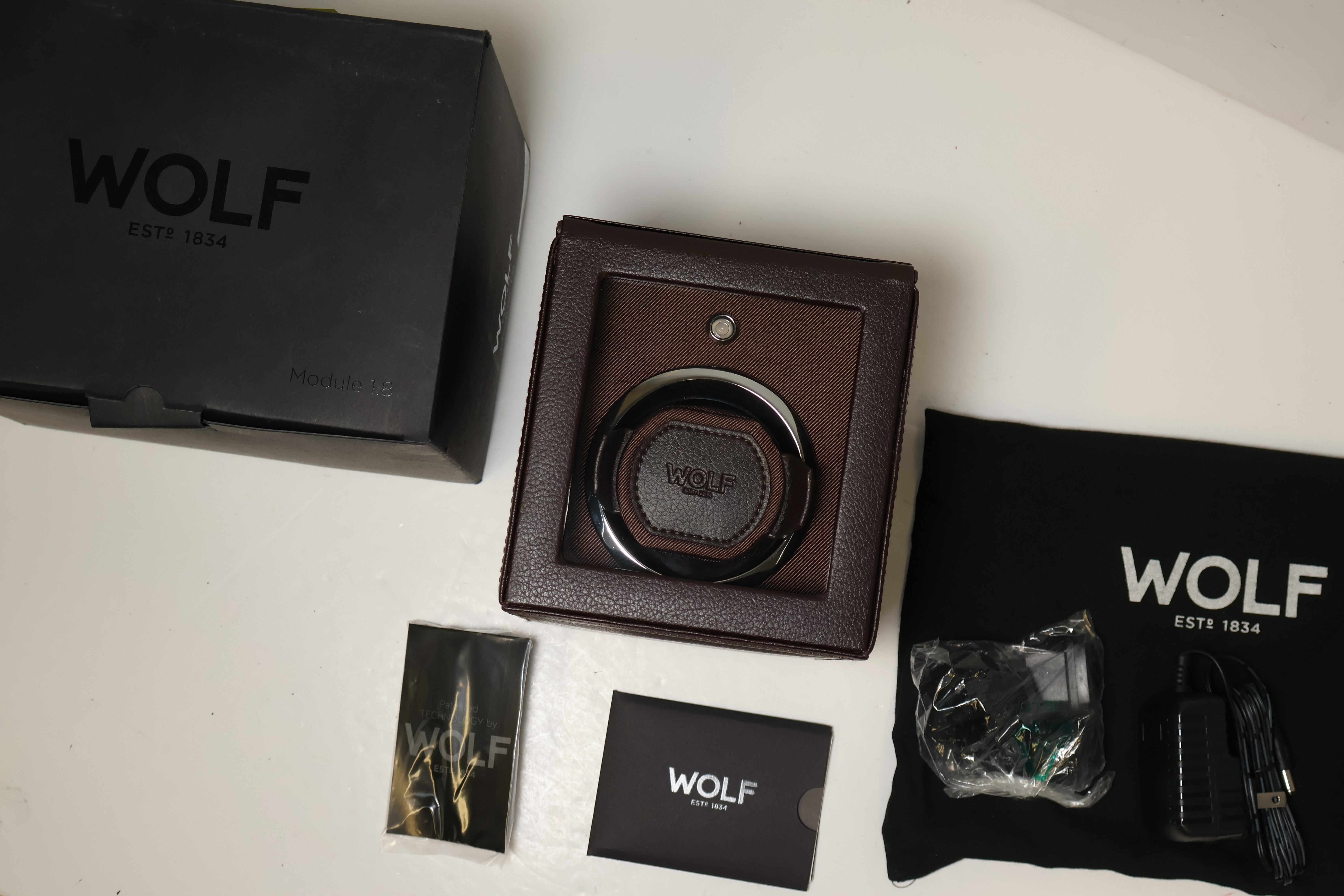 *To Be Sold Without Reserve* WOLF Watch winder box Module 1.8