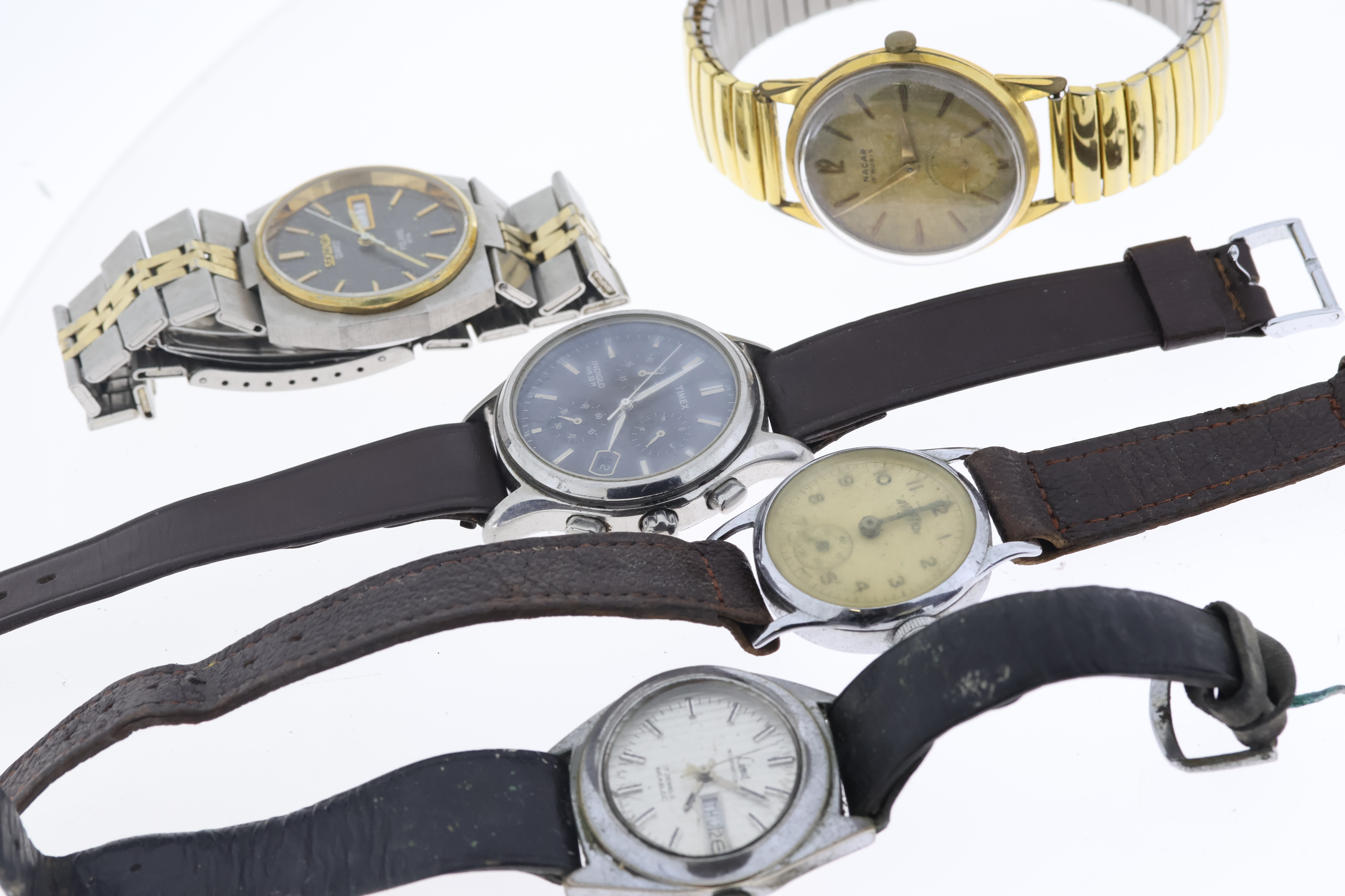 *TO BE SOLD WITHOUT RESERVE* Job lot of 5 watches, including Sekonda, Nacar & more *AS FOUND*