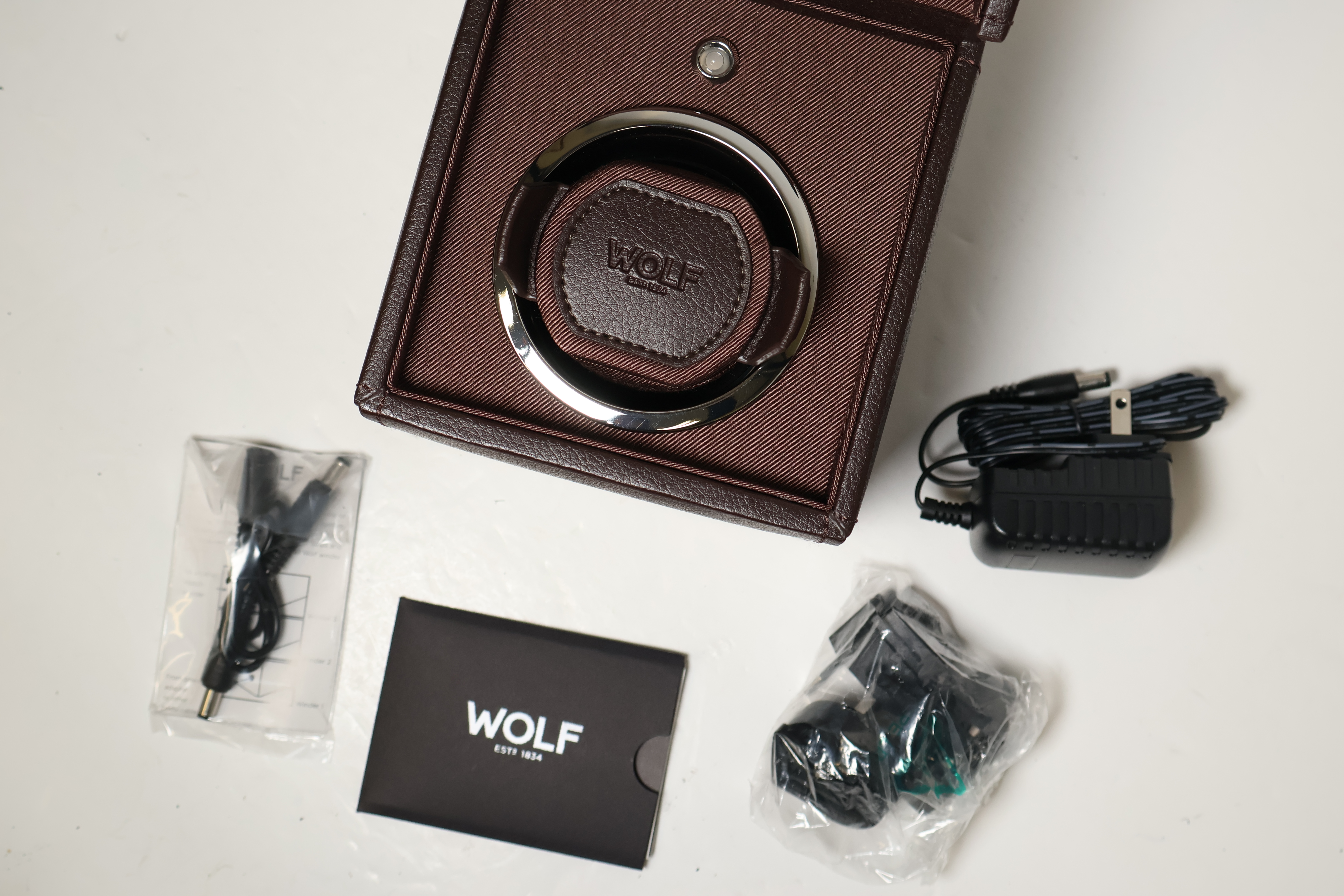 *To Be Sold Without Reserve* WOLF Watch winder box Module 1.8 - Image 3 of 3