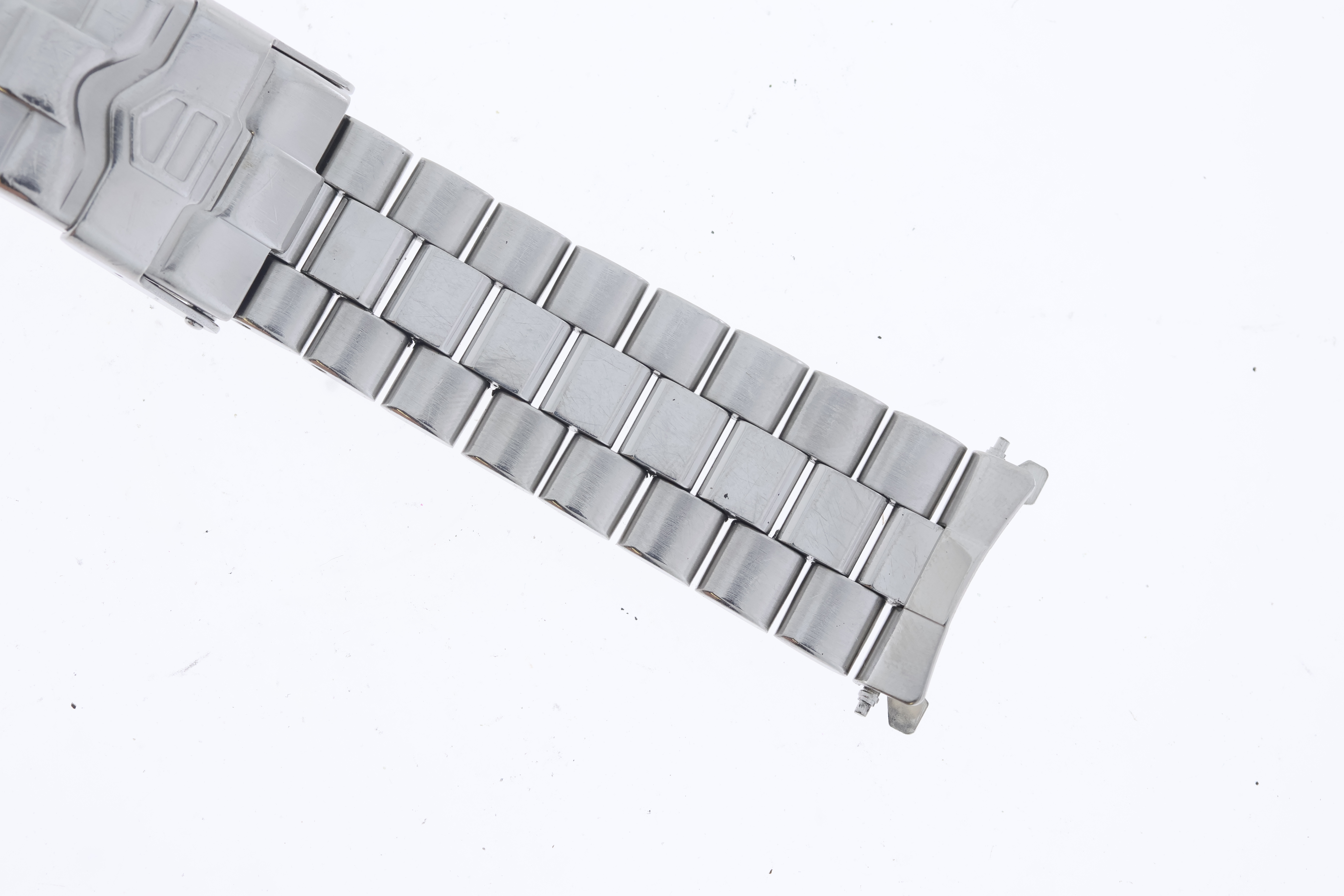 Tag Heuer 2000's, 18mm stainless steel bracelet. (Mid size) Complete with end lugs. 128mm in length, - Image 3 of 5