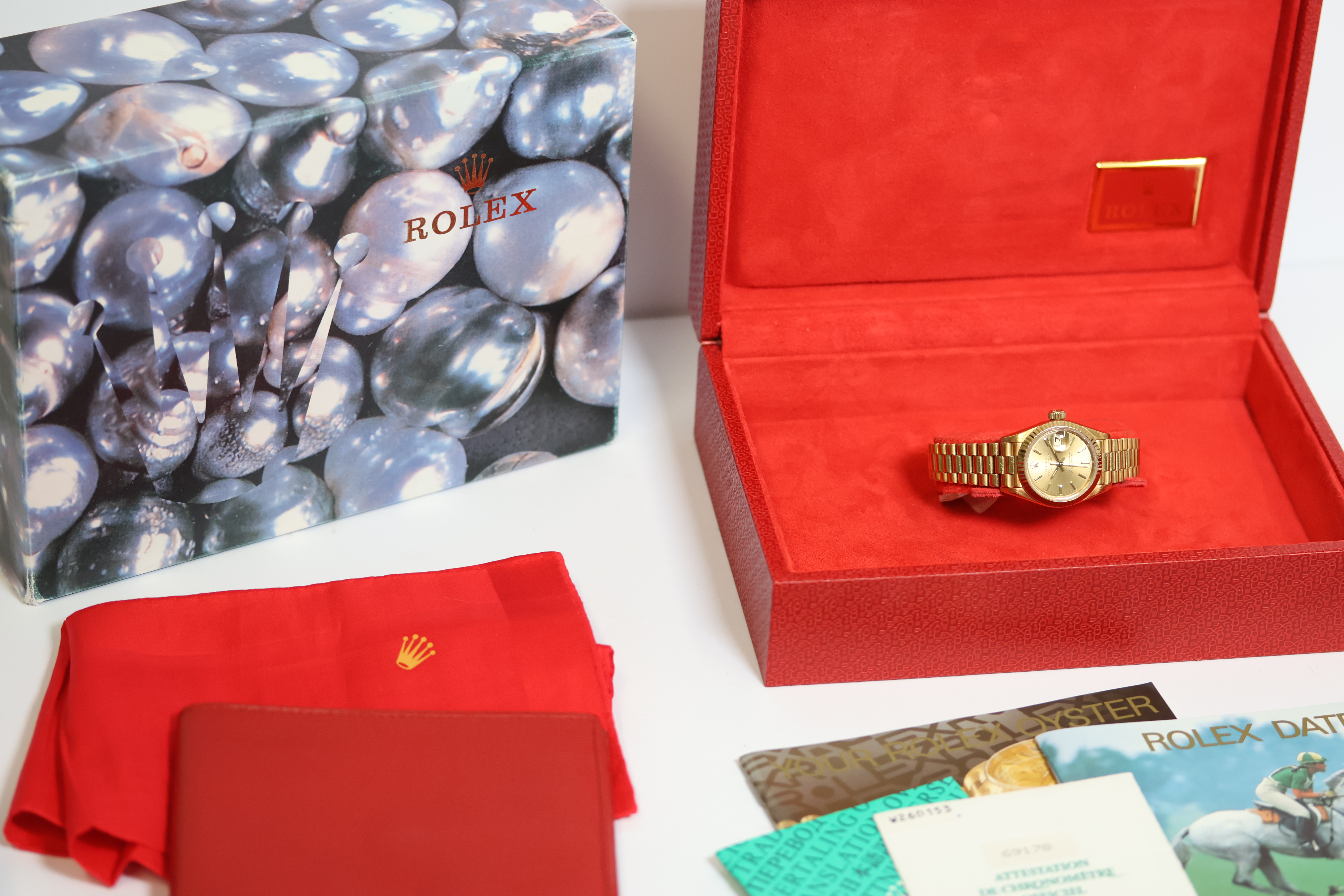 Ladies Rolex Datejust 26 18ct Yellow Gold Automatic with Box and Papers 1997