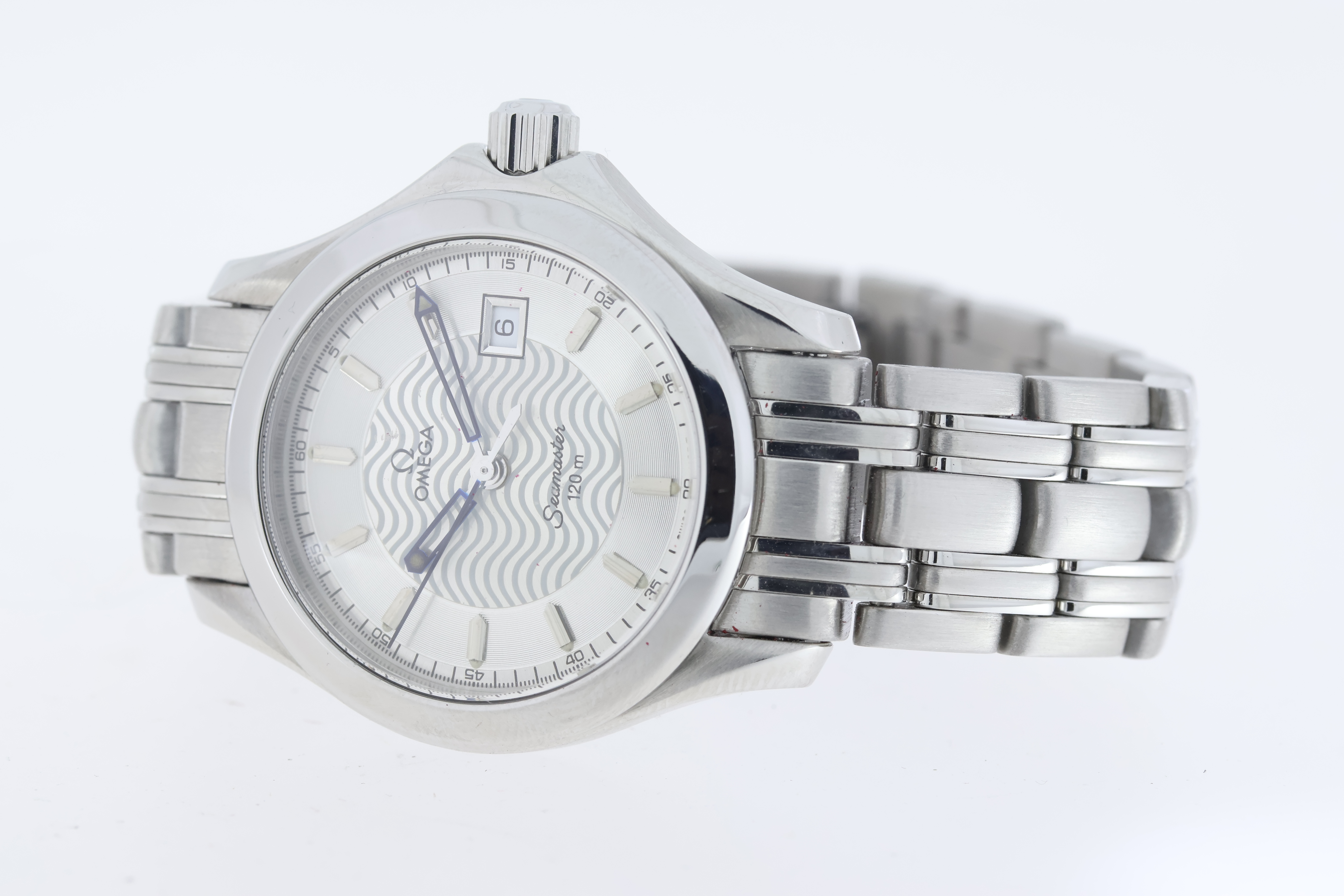 Ladies Omega Seamaster Date Quartz - Image 2 of 5