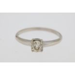 Fine 18ct White Gold 25pt Diamond RingSet with four Princess Cut Diamonds totalling 25pts. UK Size