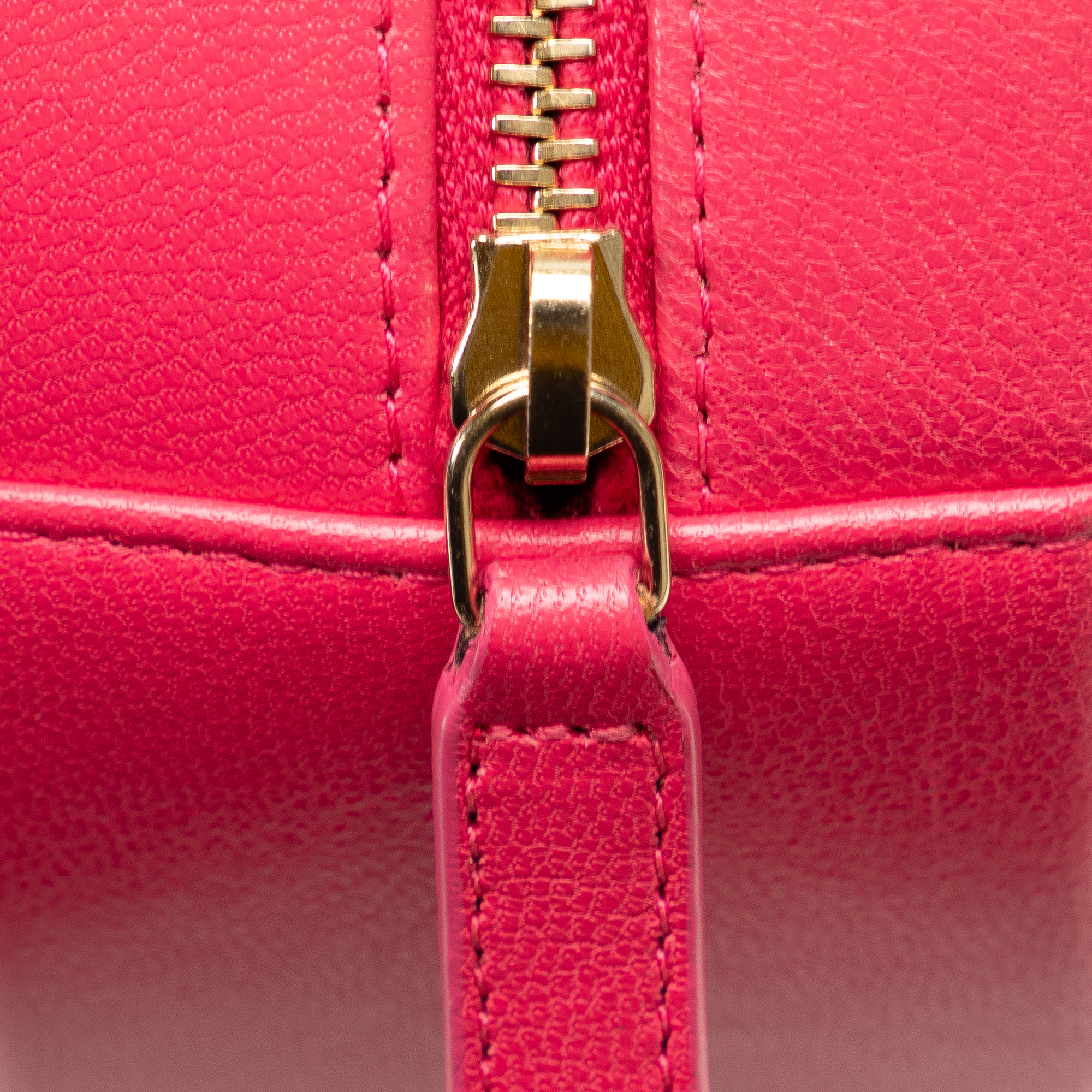 Chanel 19 Round Lambskin Clutch With Chain - Image 8 of 10