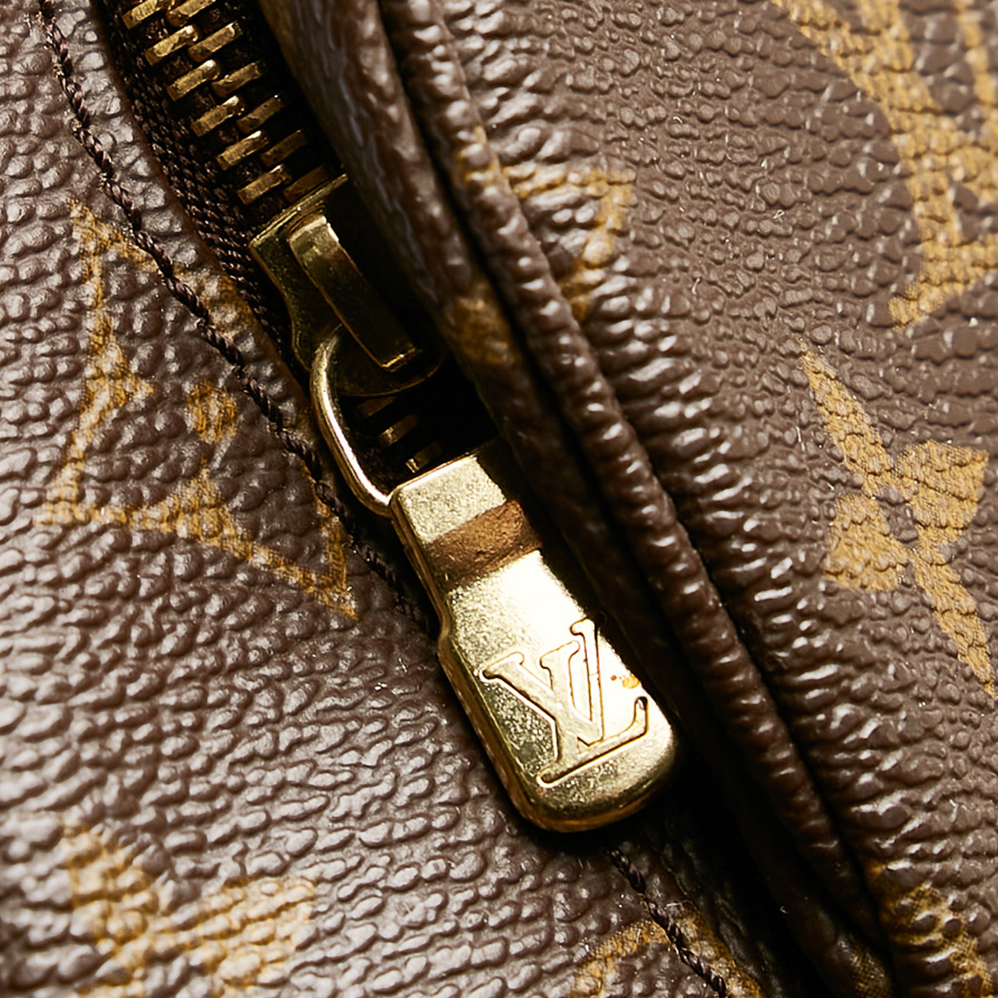 Louis Vuitton Monogram Montsouris MM - Image 8 of 10