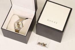 Gucci Quartz with box