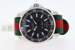 Gucci Dive Date Quartz