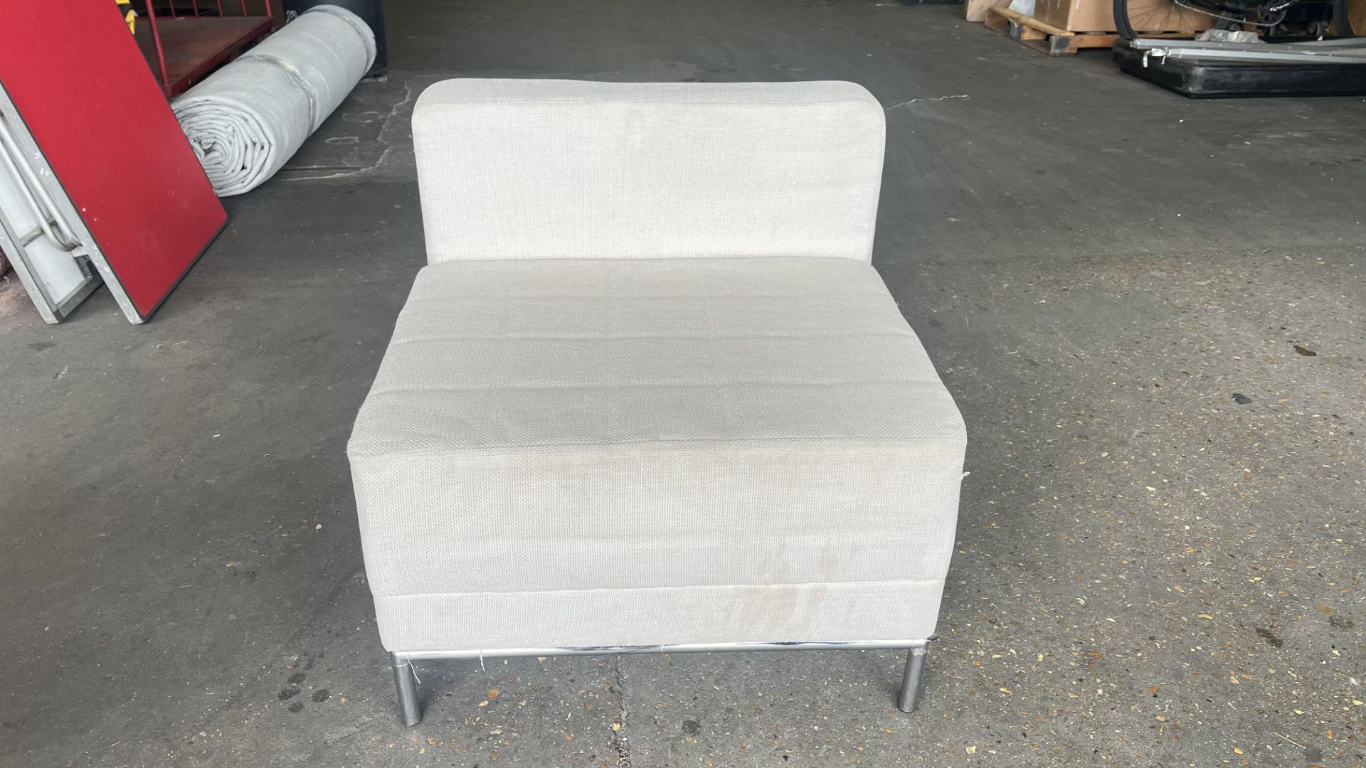White Middle Sectional Chair with Cover