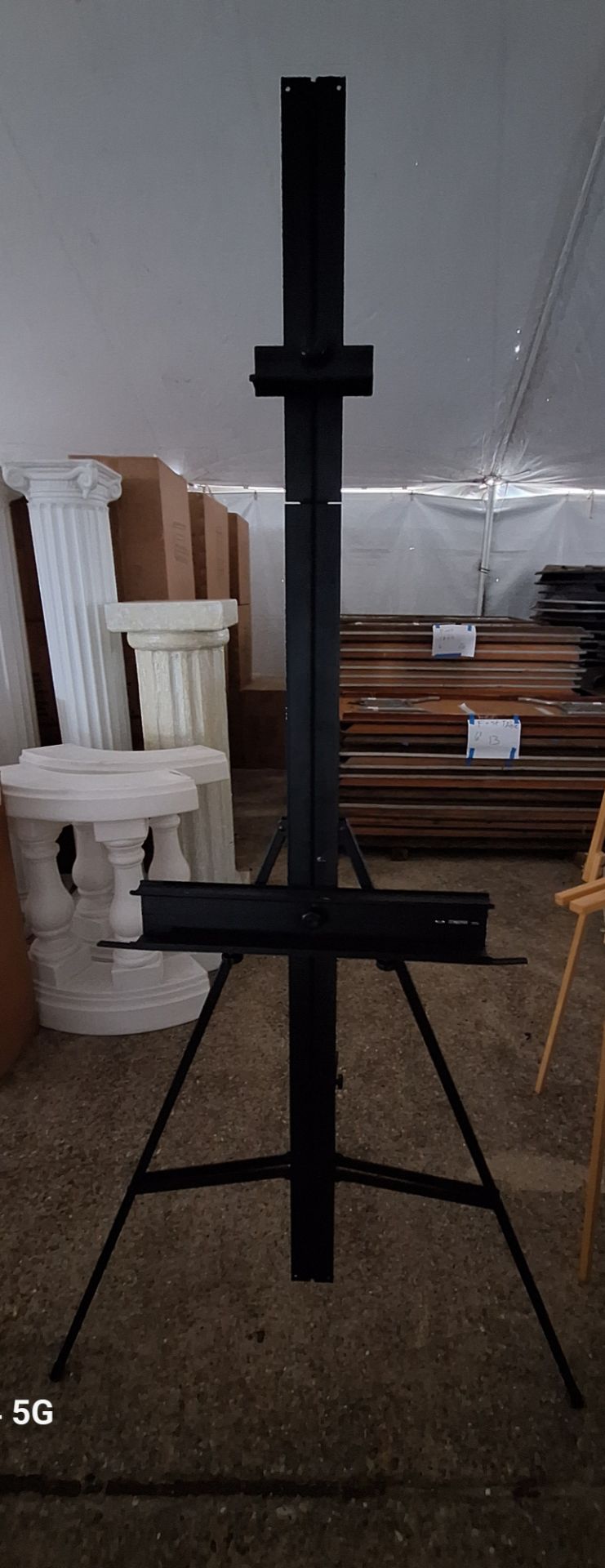 82" Black Art Easel