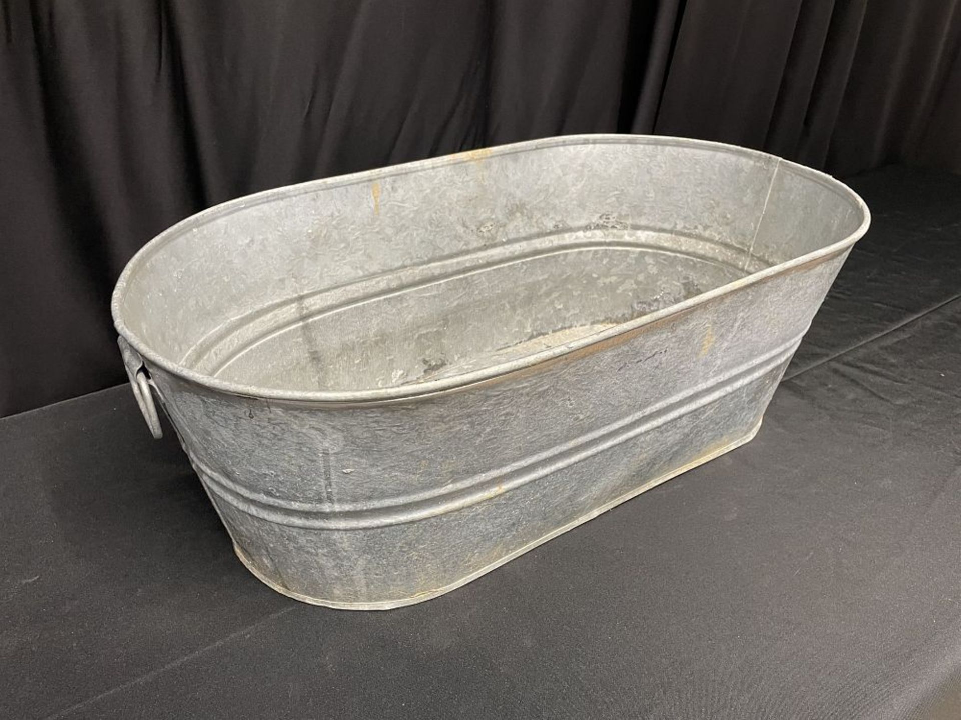 BEVERAGE TUB GALVANIZED LG 23.5"X42"X11"