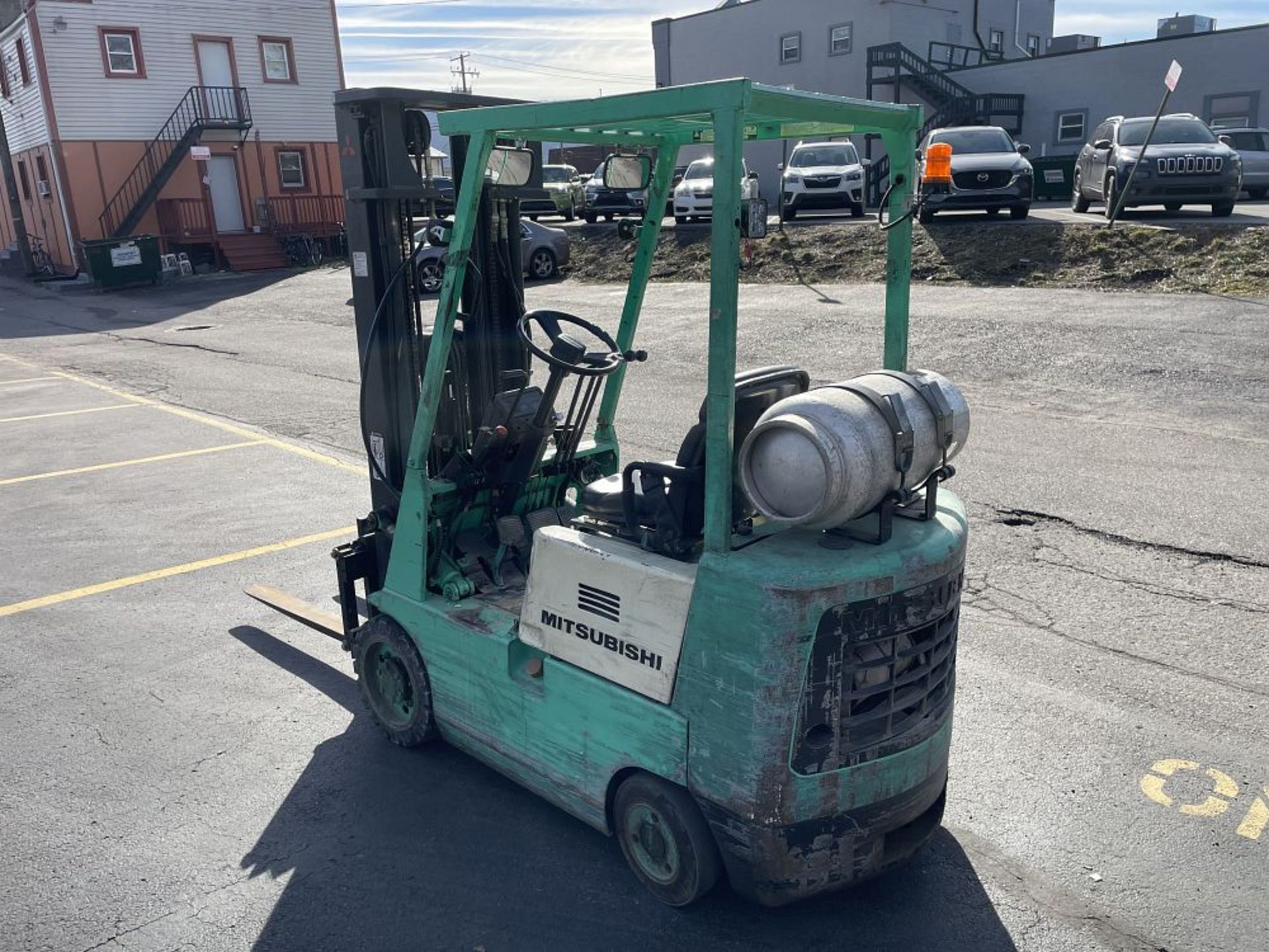 MITSUBISHI MDL FCG-18 FORKLIFT, 3,500 LB. CAP, **LATE PICK UP** - Image 5 of 13