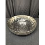 BOWL, HMMRD DBL WALL 19"DX5 1/2"H