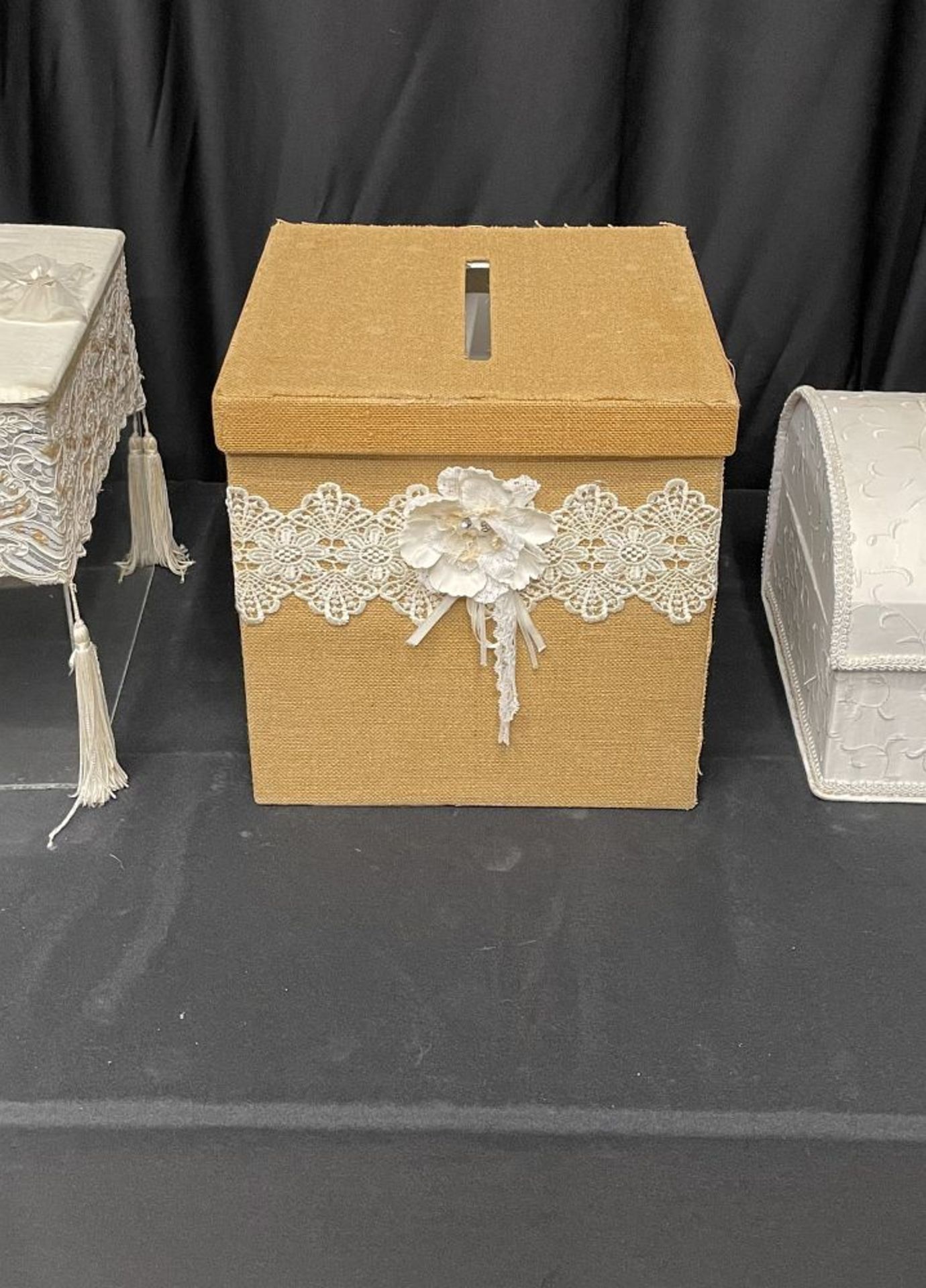 BURLAP & LACE BOX FOR CARDS