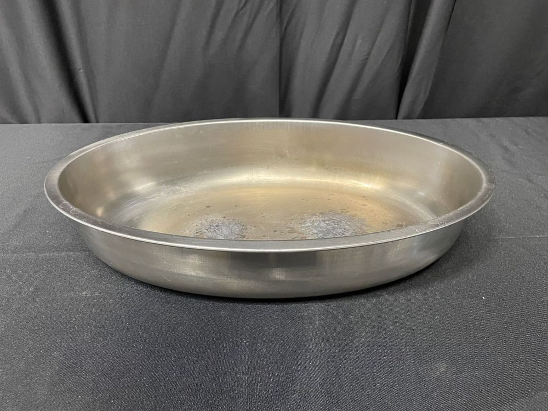 CHAFING PAN OVAL 2"