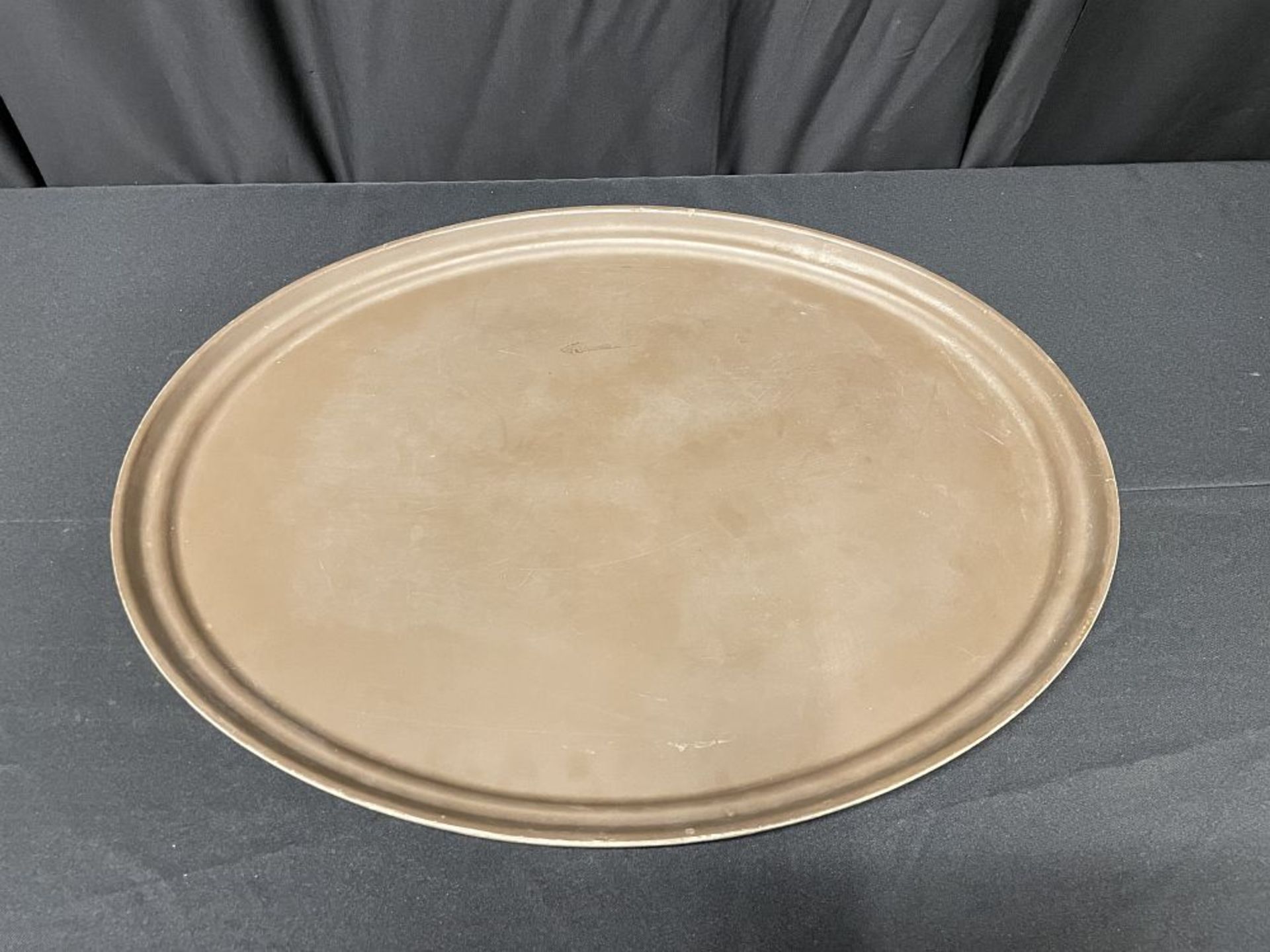 COCKTAIL TRAY 14" ROUND, VARIOUS COLORS - Image 2 of 3