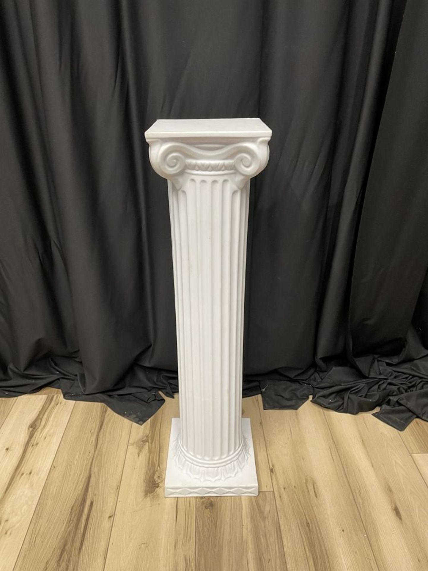 COLUMN, EMPIRE 40" WHITE