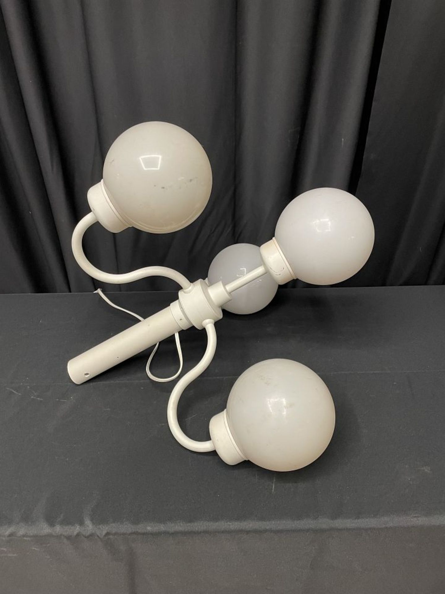 CHANDELIER,WHITE ELECTRIC-4 GLOBES