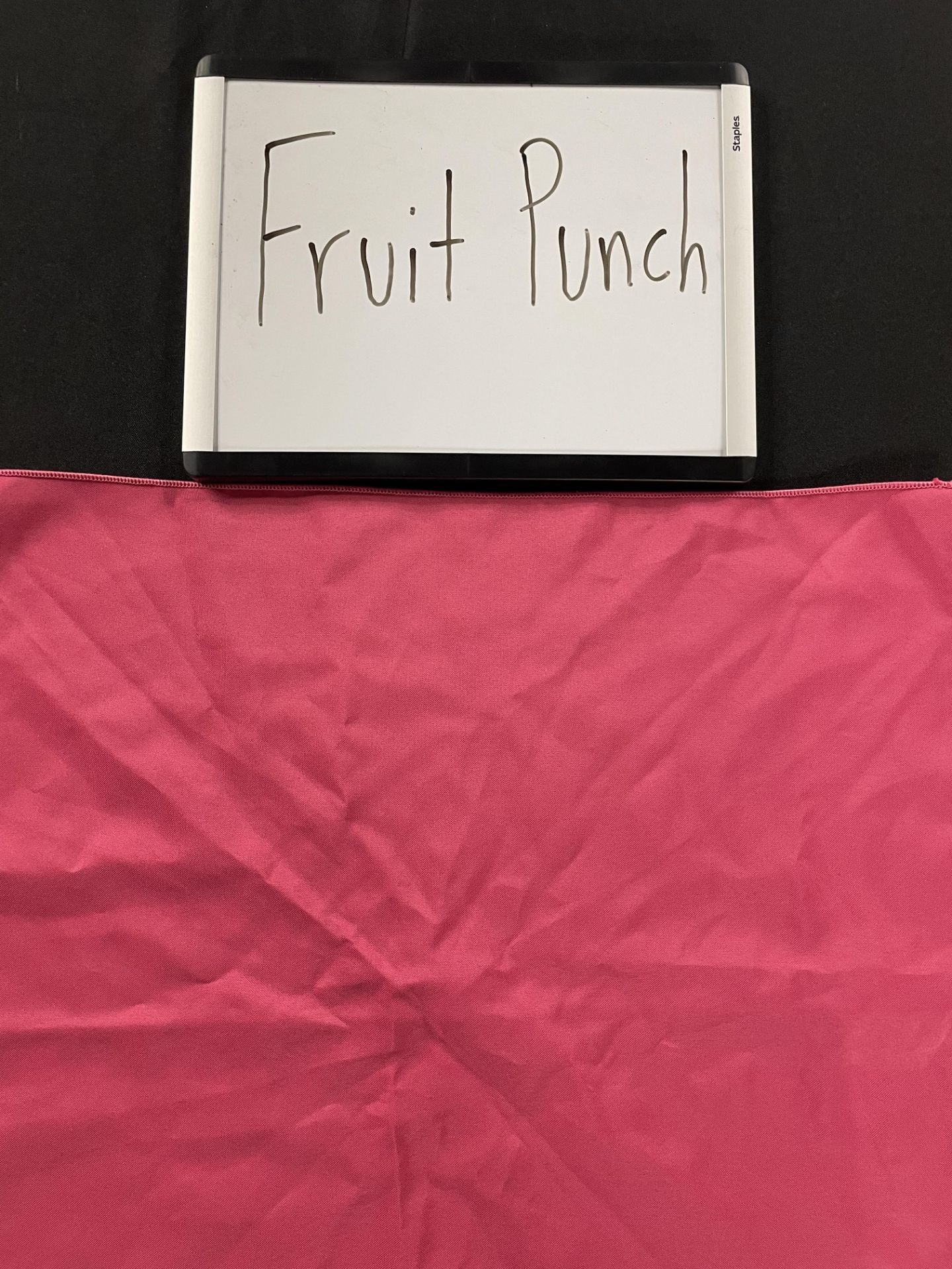 TABLECLOTH FRUIT PUNCH 54"X54" POLY