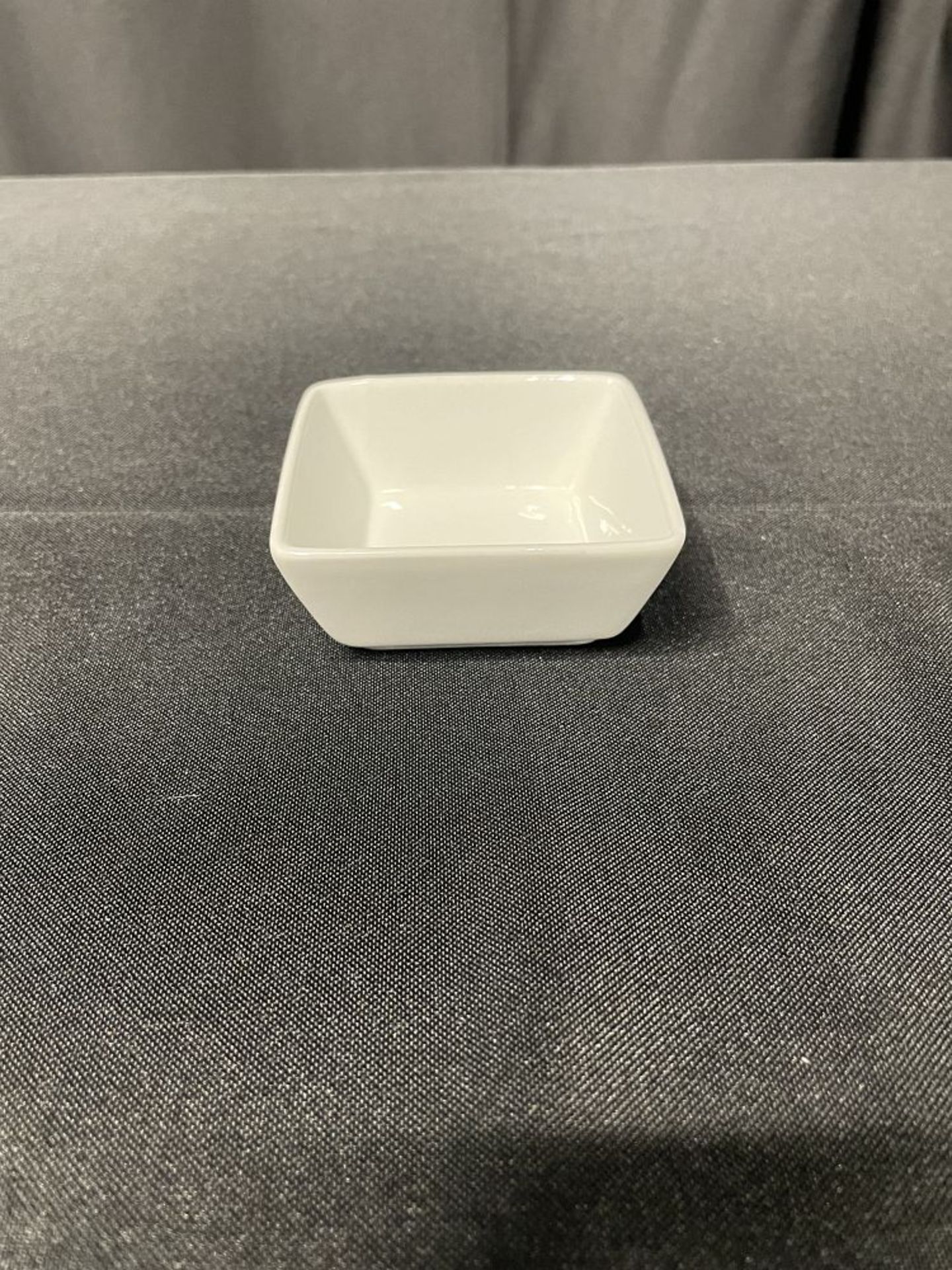 WHITE SQUARE DIPPING BOWL 3"