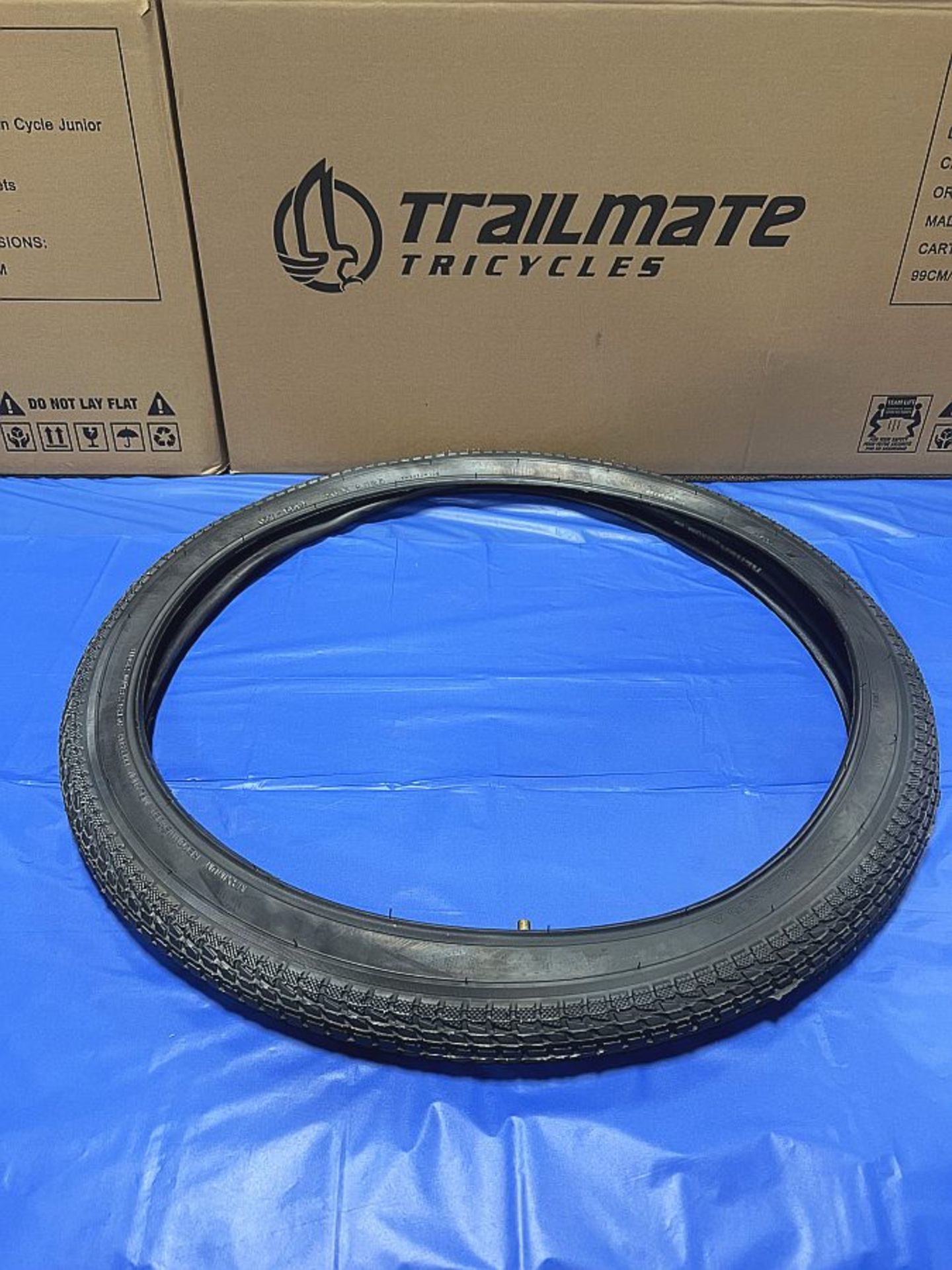 Tire 26 x 2.125 BSW w/ Tube K28)