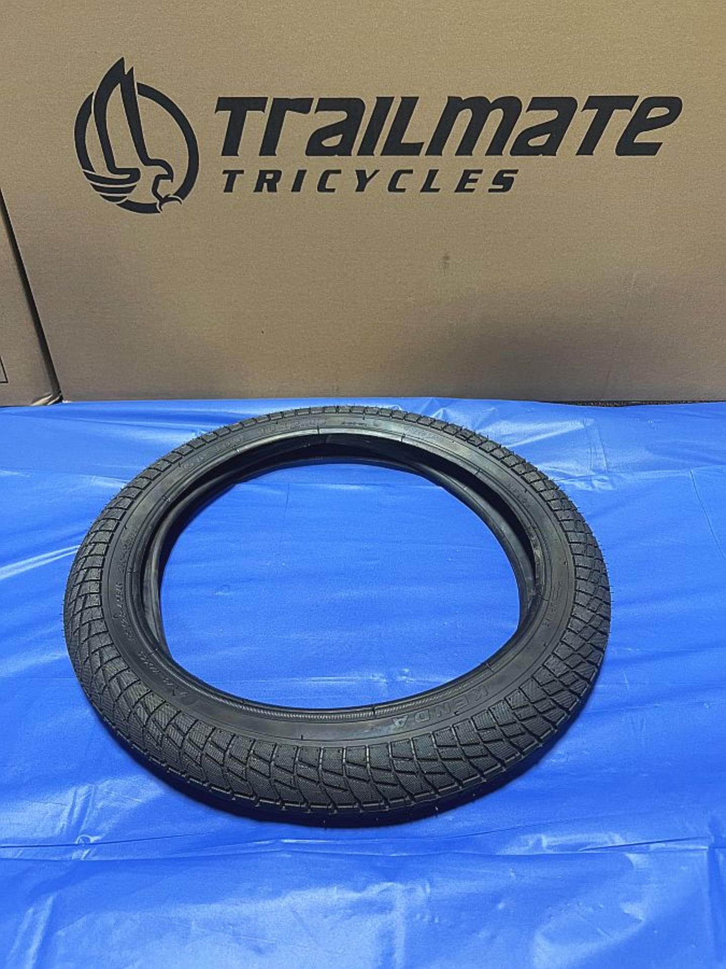 Tire 16 x 2.25 BSW/Tube K841)